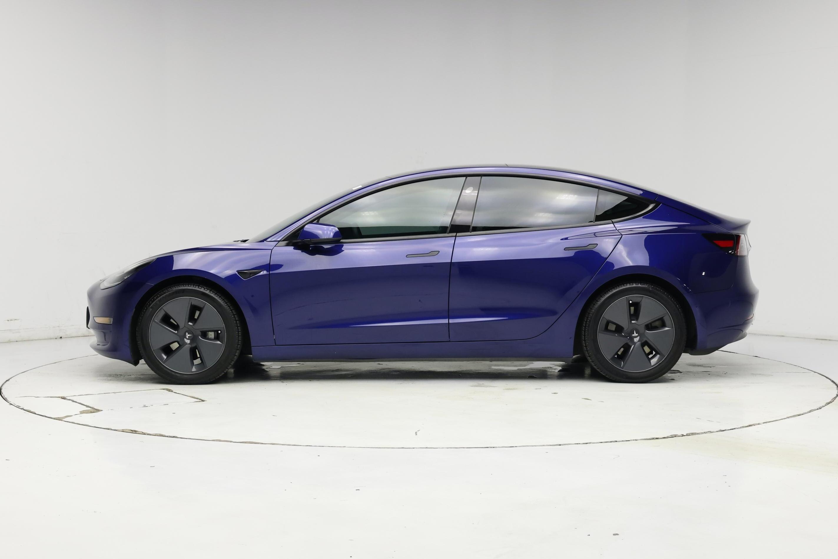 Thumbnail: 2021 Tesla Model 3 - 3