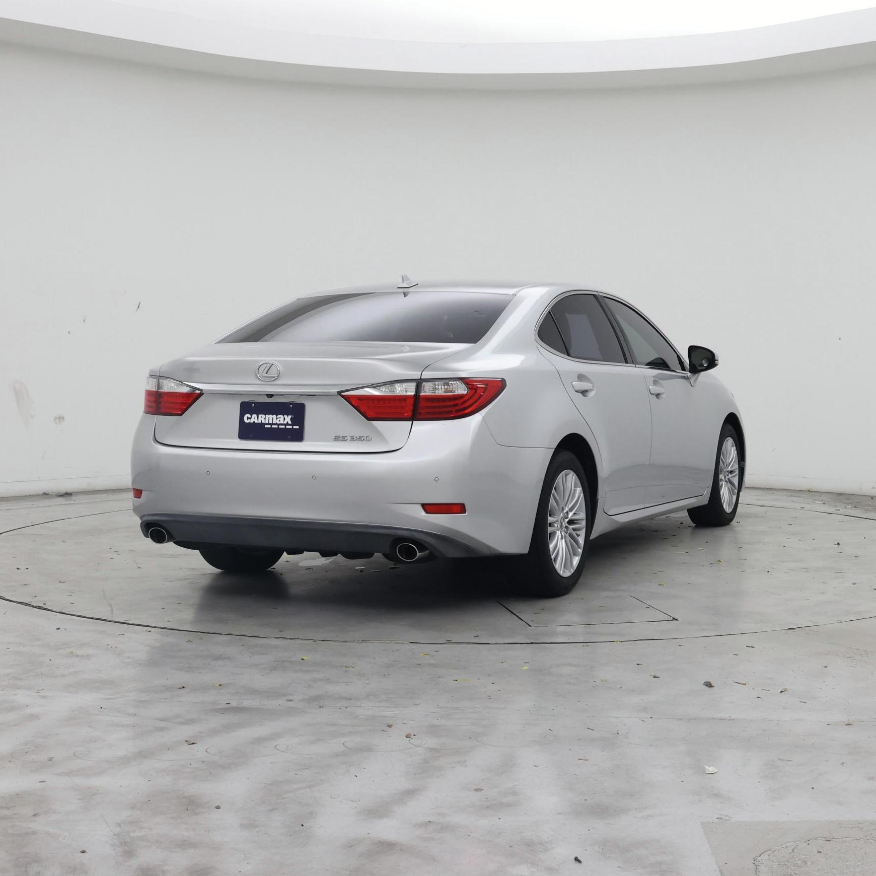 Thumbnail: 2014 Lexus ES - 8