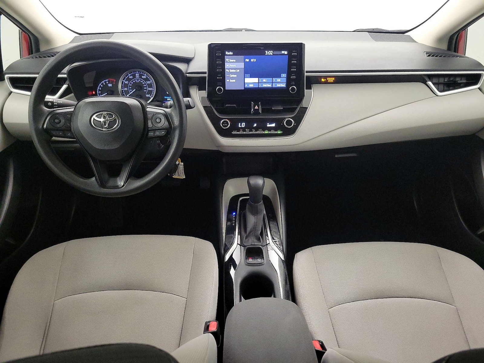 2020 Toyota Corolla LE - Photo 10