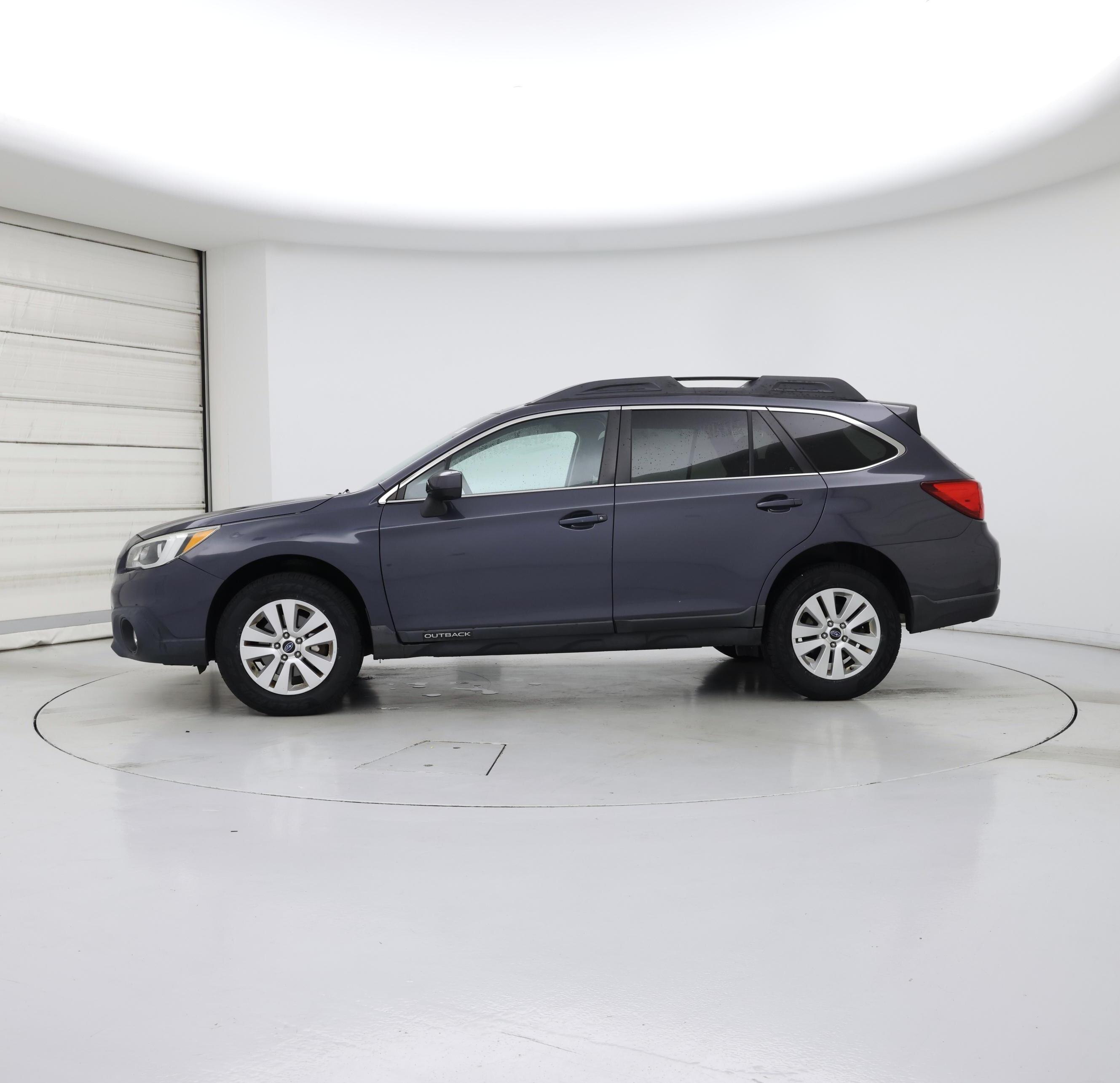 Thumbnail: 2015 Subaru Outback - 3