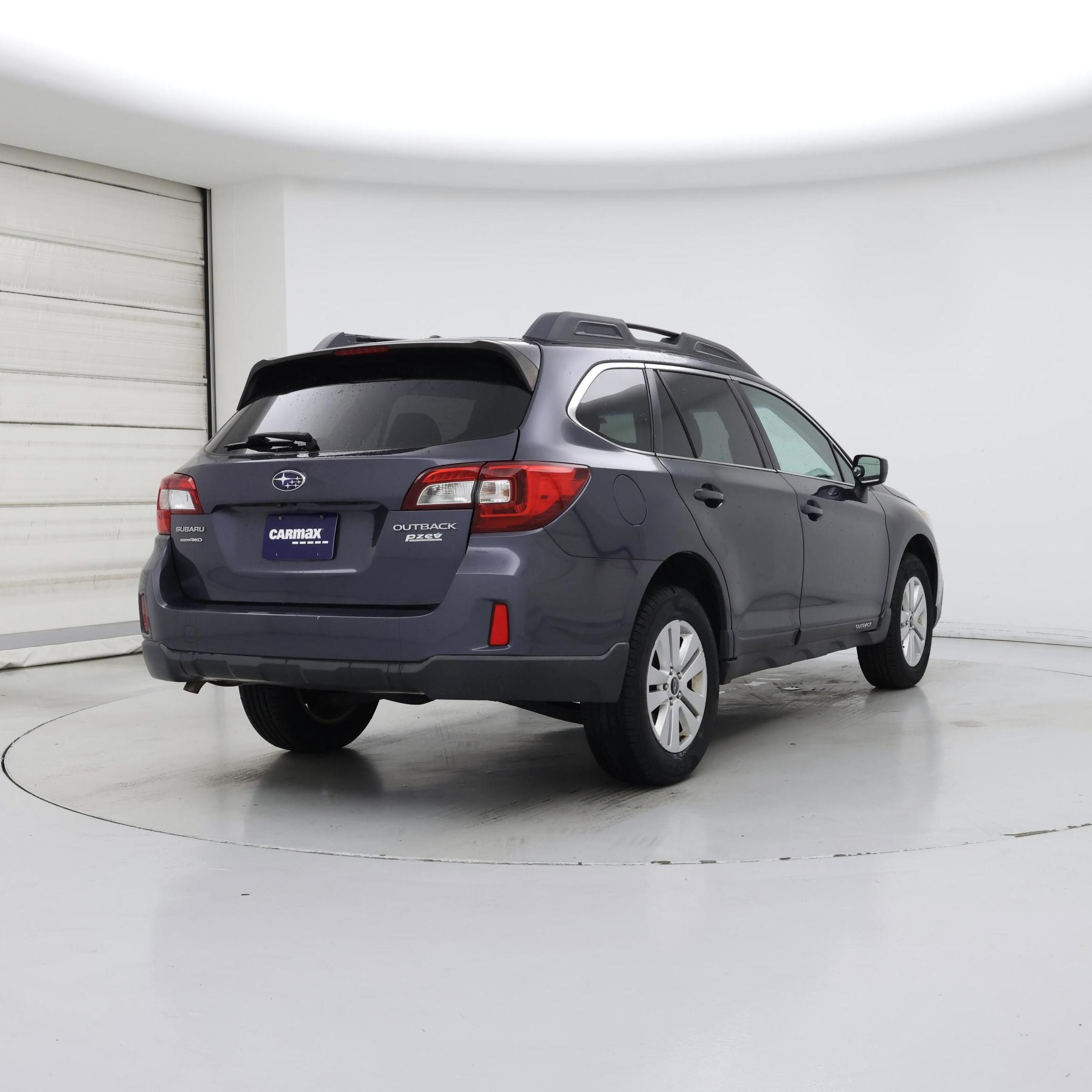 Thumbnail: 2015 Subaru Outback - 8