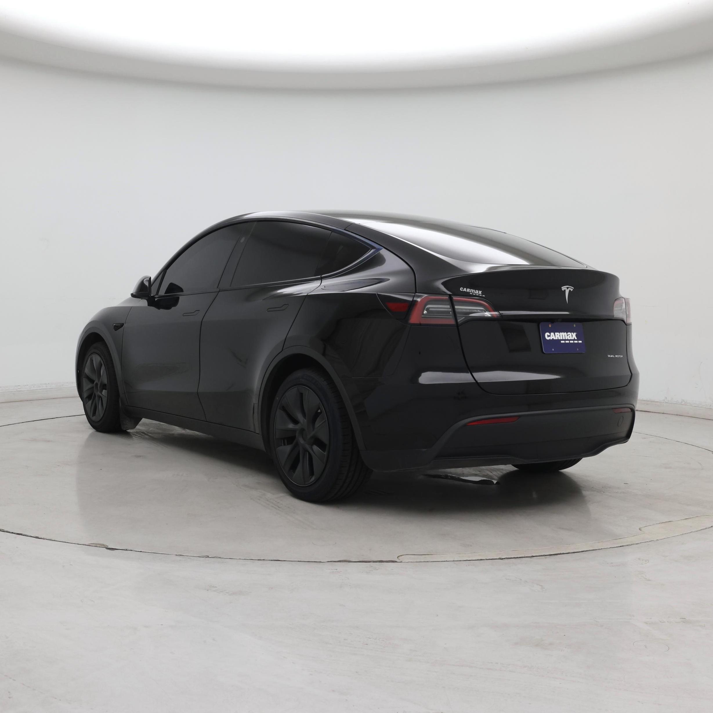 Thumbnail: 2025 Tesla Model Y - 2