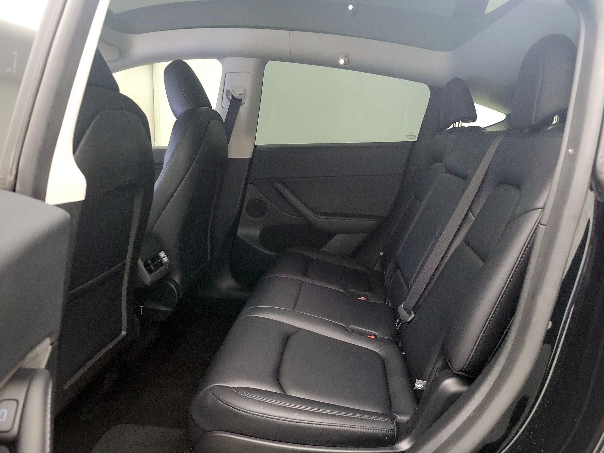 Thumbnail: 2025 Tesla Model Y - 20