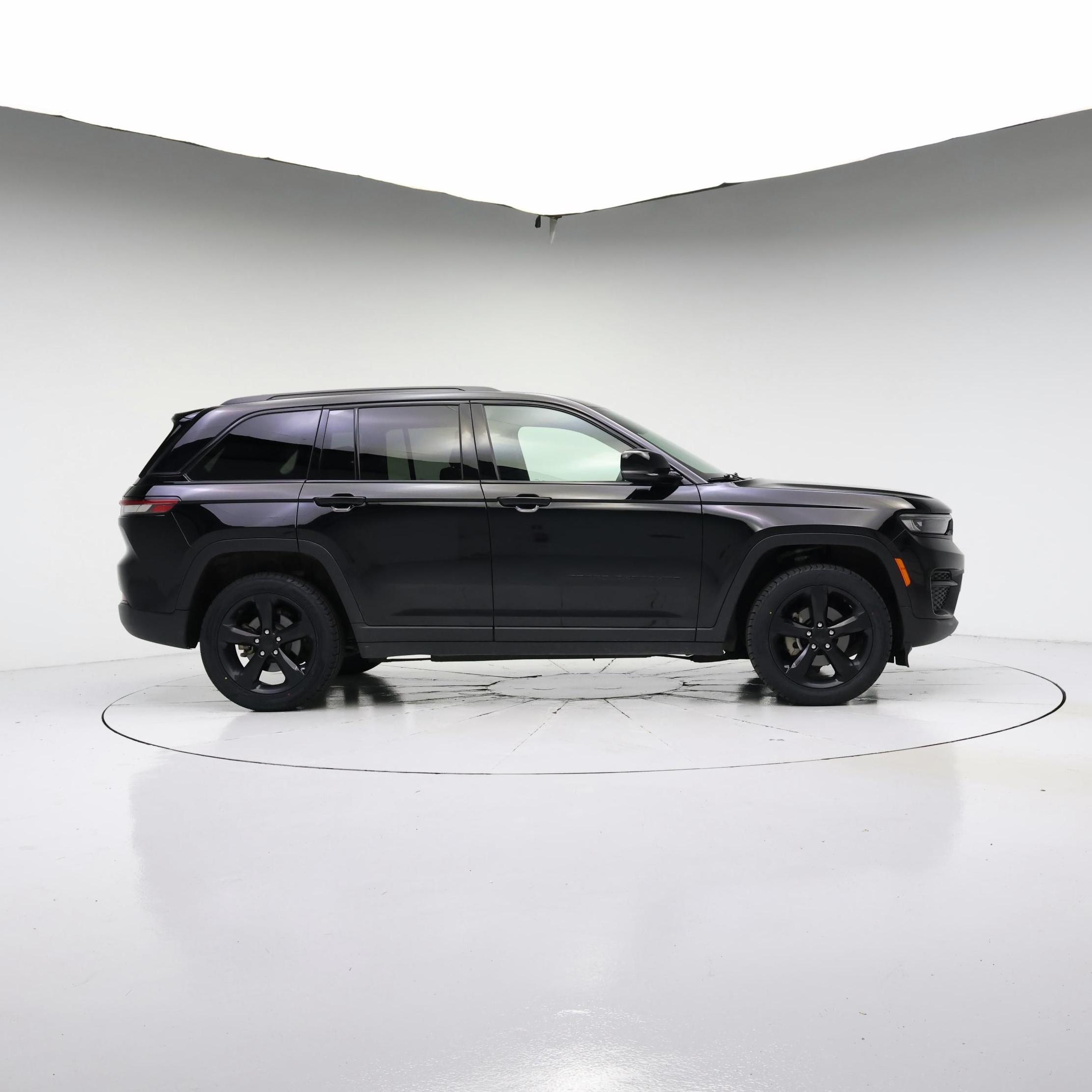 Thumbnail: 2024 Jeep Grand Cherokee - 7