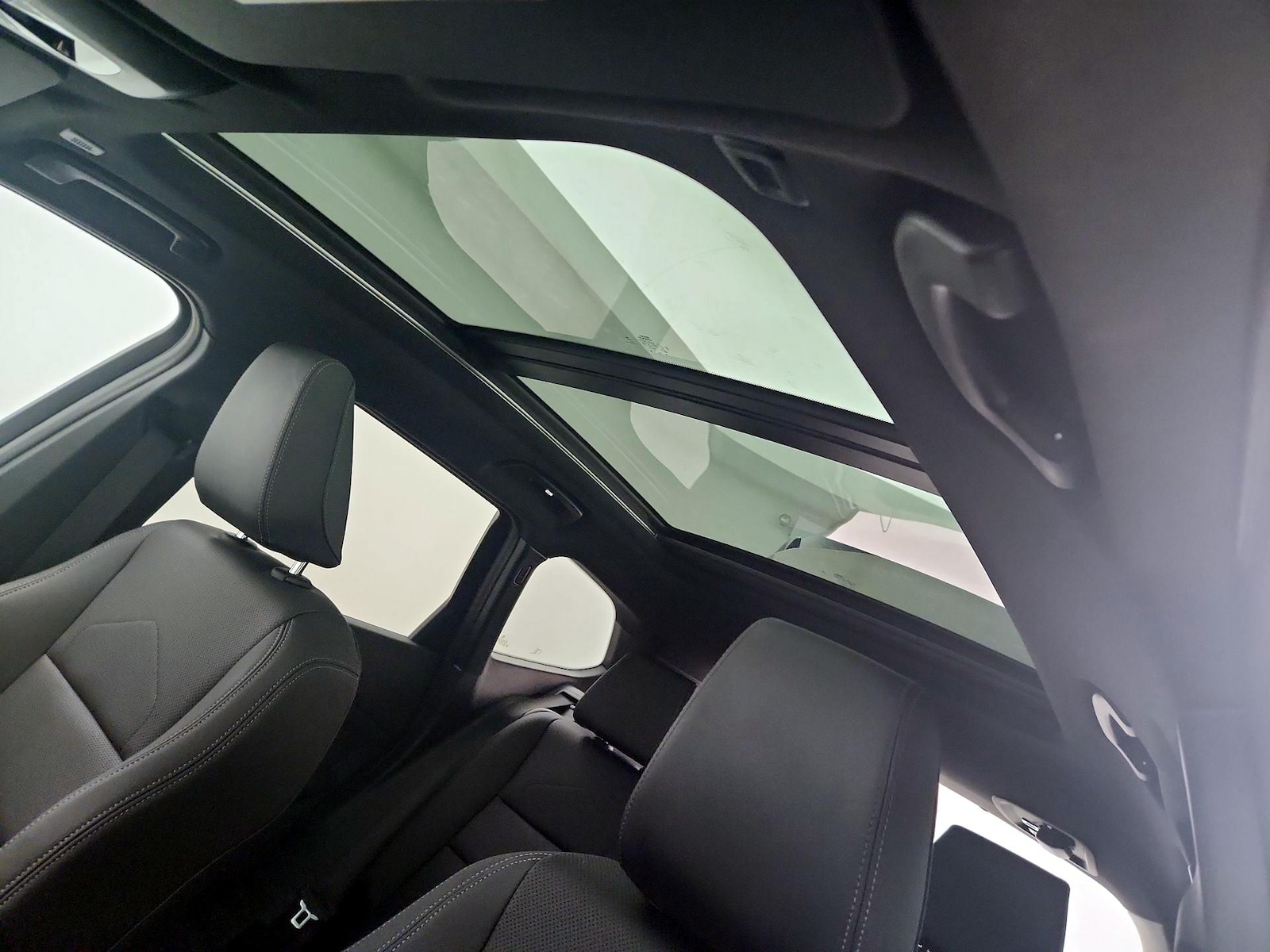 2026 BMW X1 28i - Photo 11