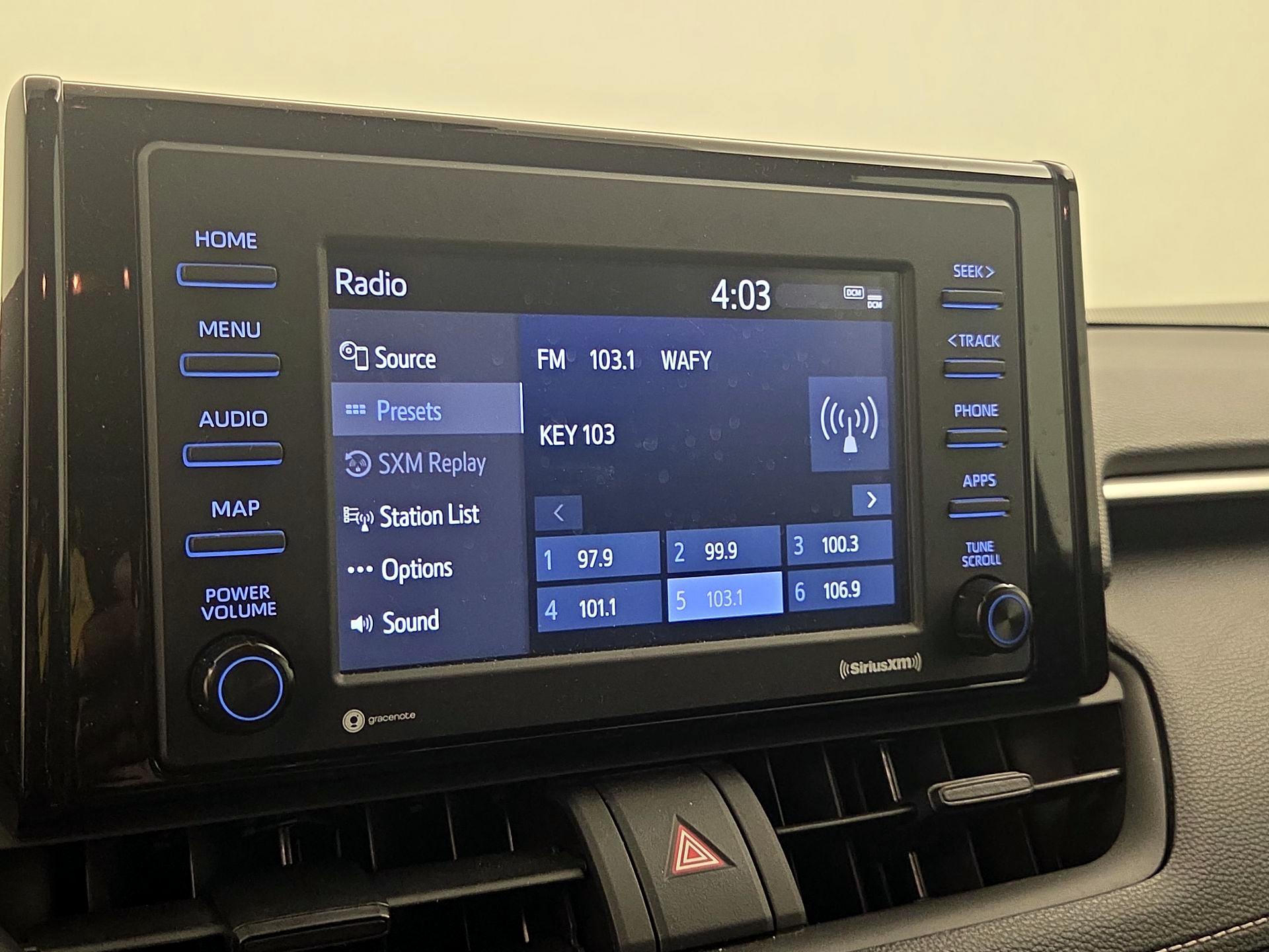 Thumbnail: 2021 Toyota RAV4 - 15