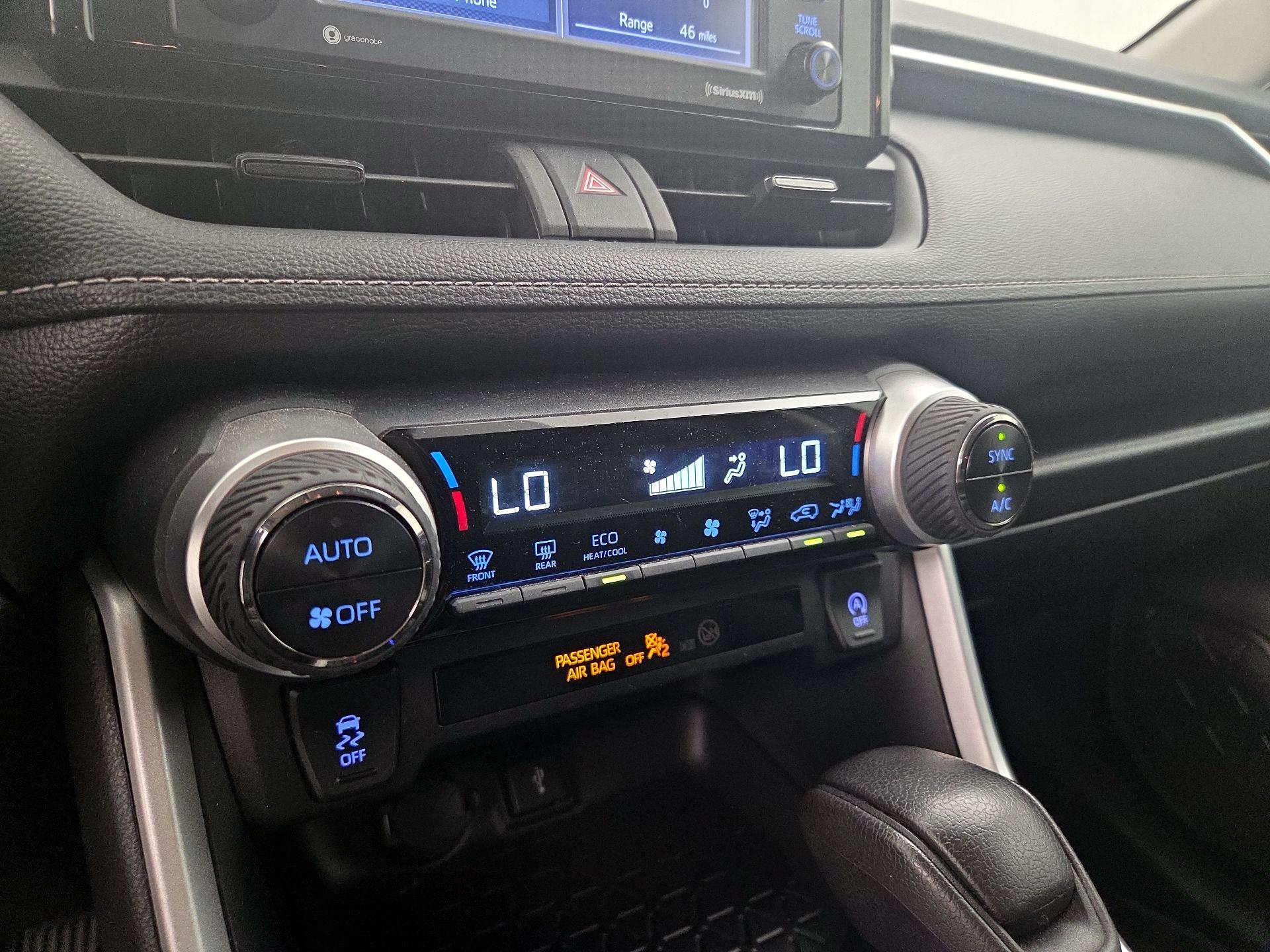 Thumbnail: 2021 Toyota RAV4 - 16