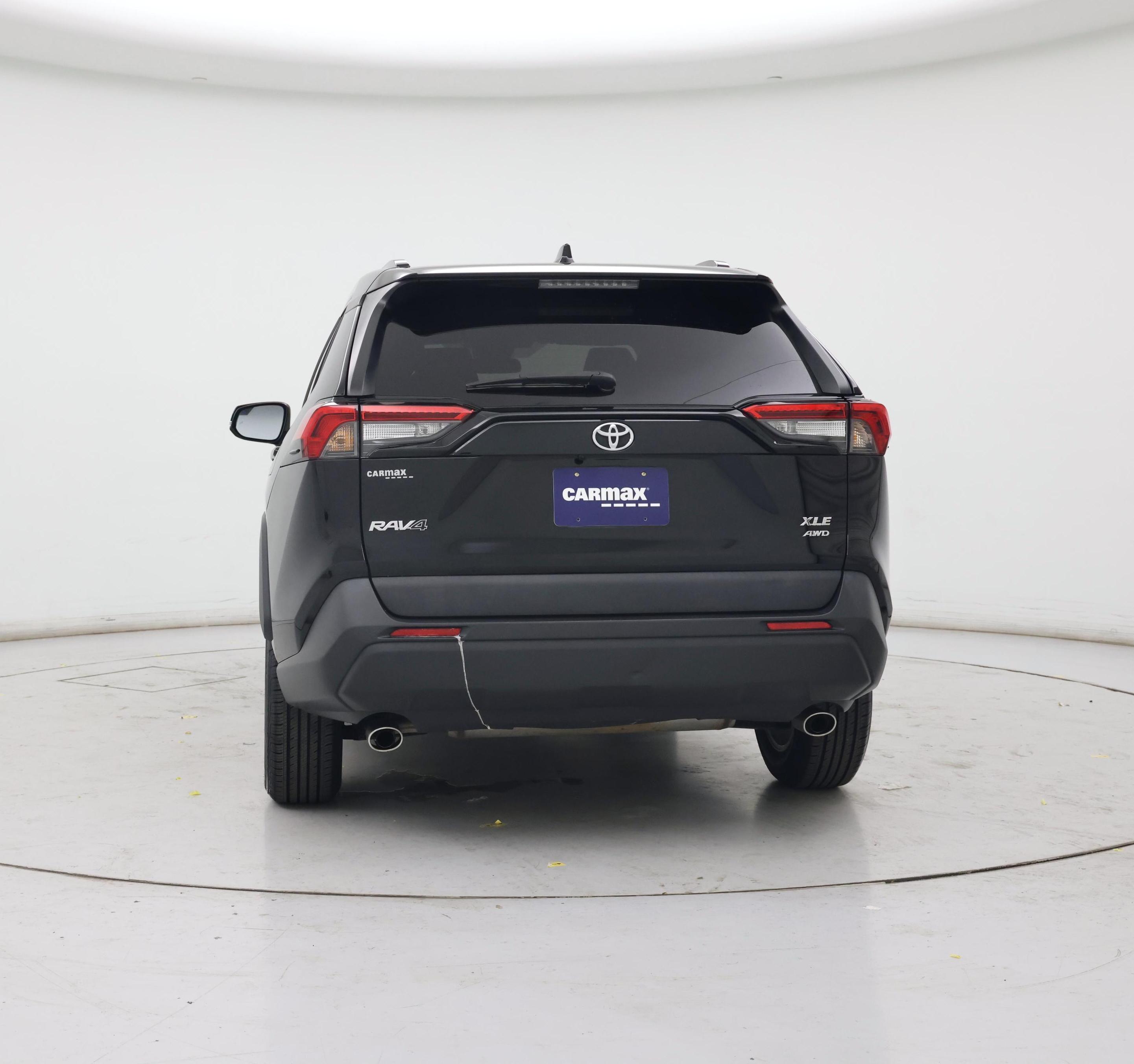 Thumbnail: 2021 Toyota RAV4 - 6