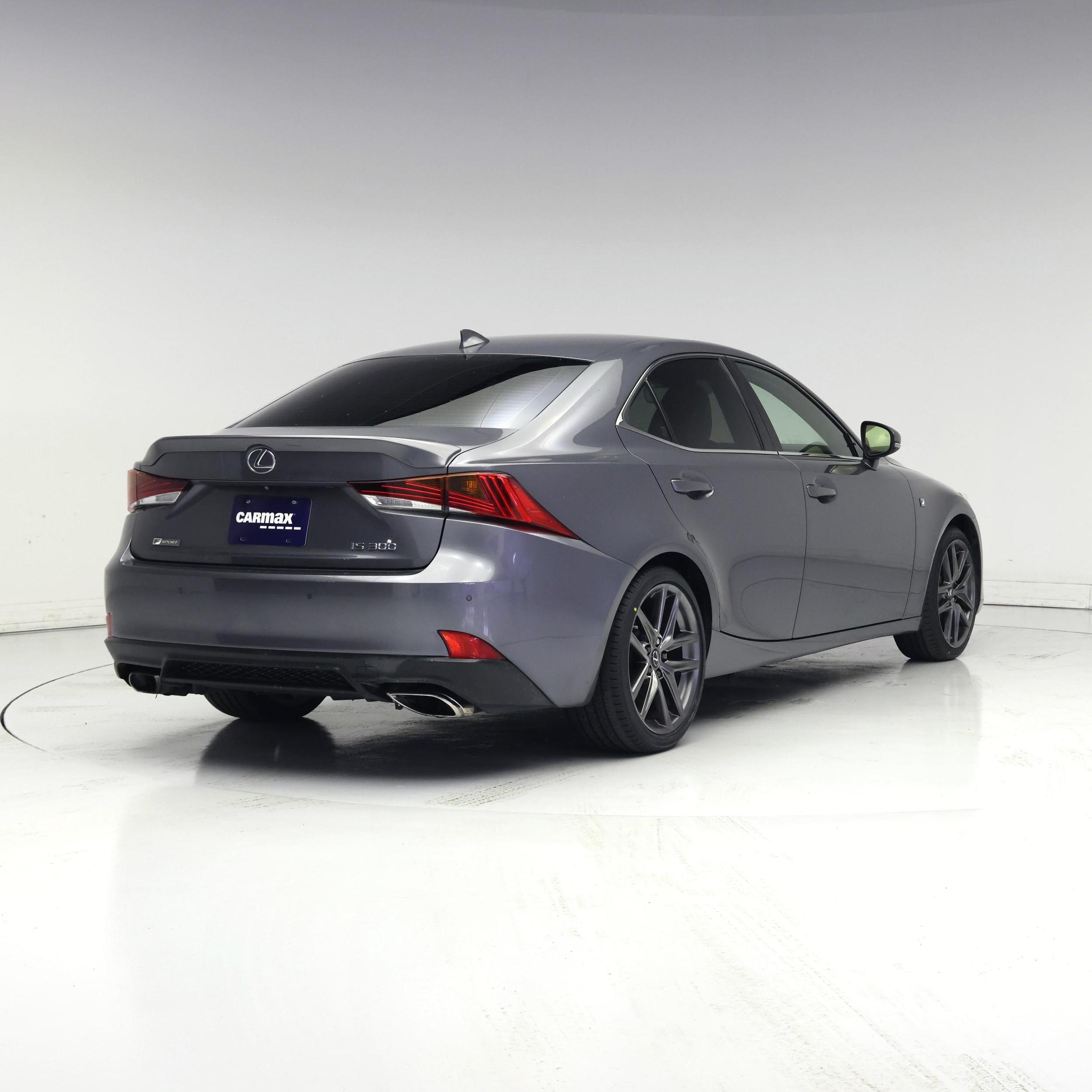 Thumbnail: 2020 Lexus IS - 8