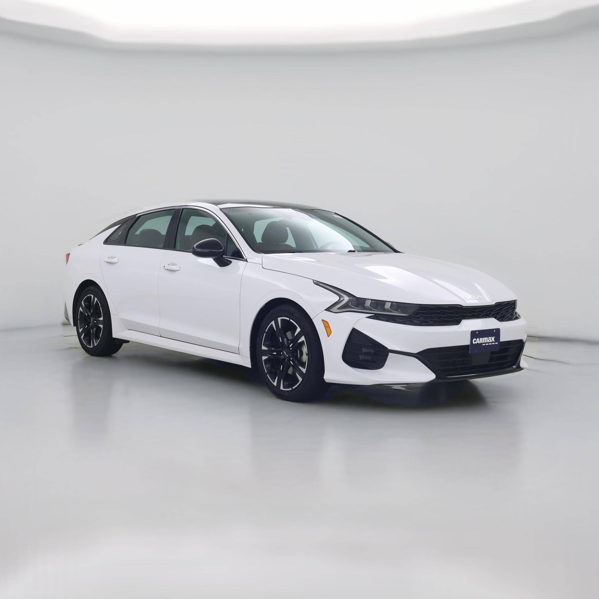 Thumbnail: 2023 Kia K5 - 1