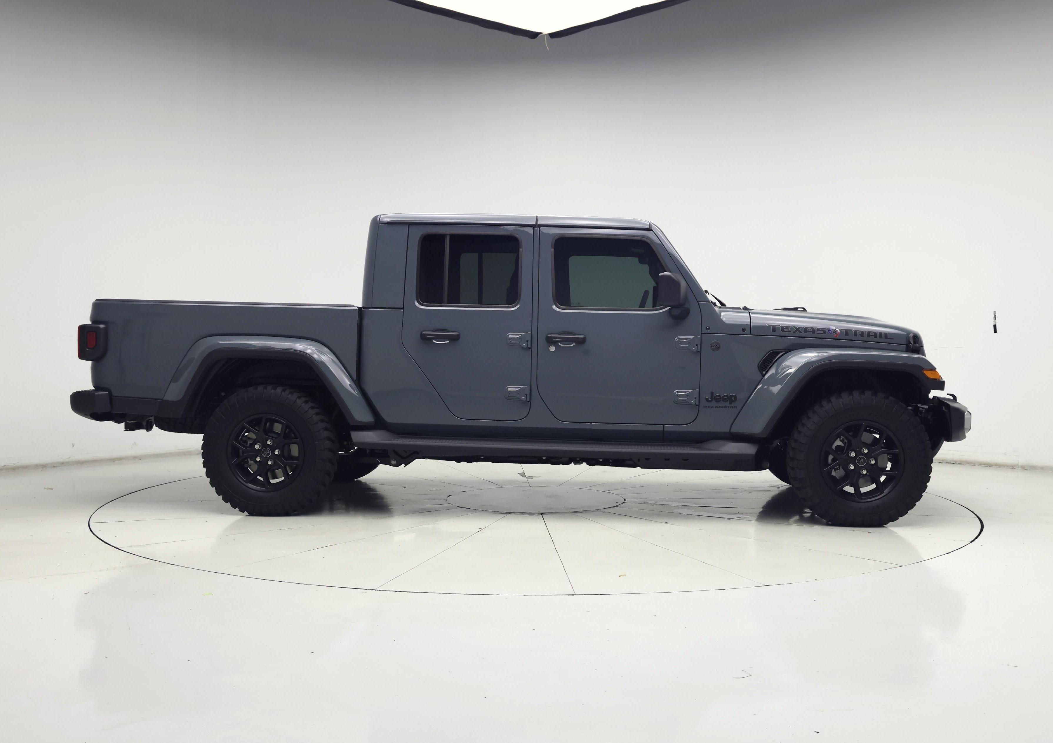 Thumbnail: 2026 Jeep Gladiator - 7