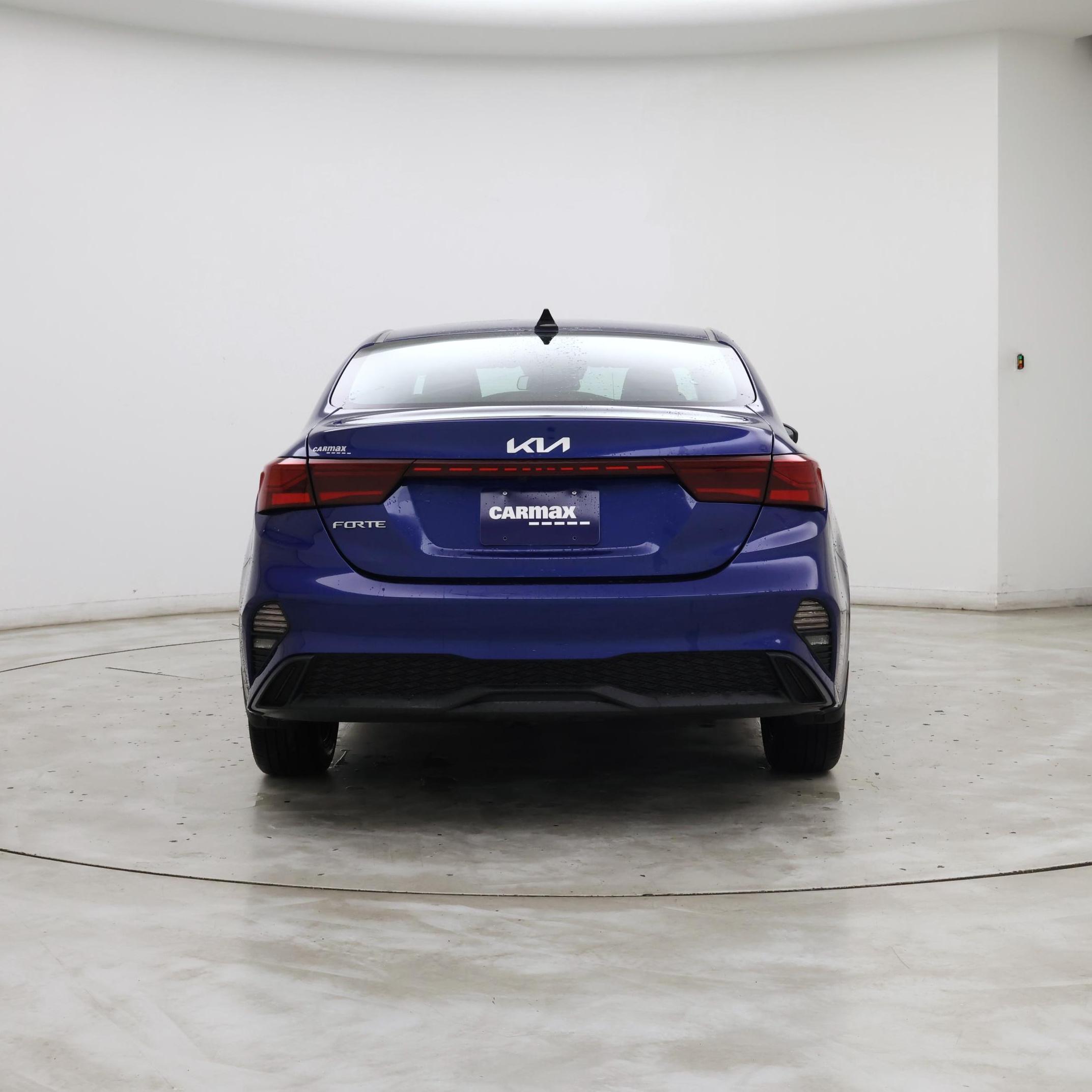 Thumbnail: 2023 Kia Forte - 6