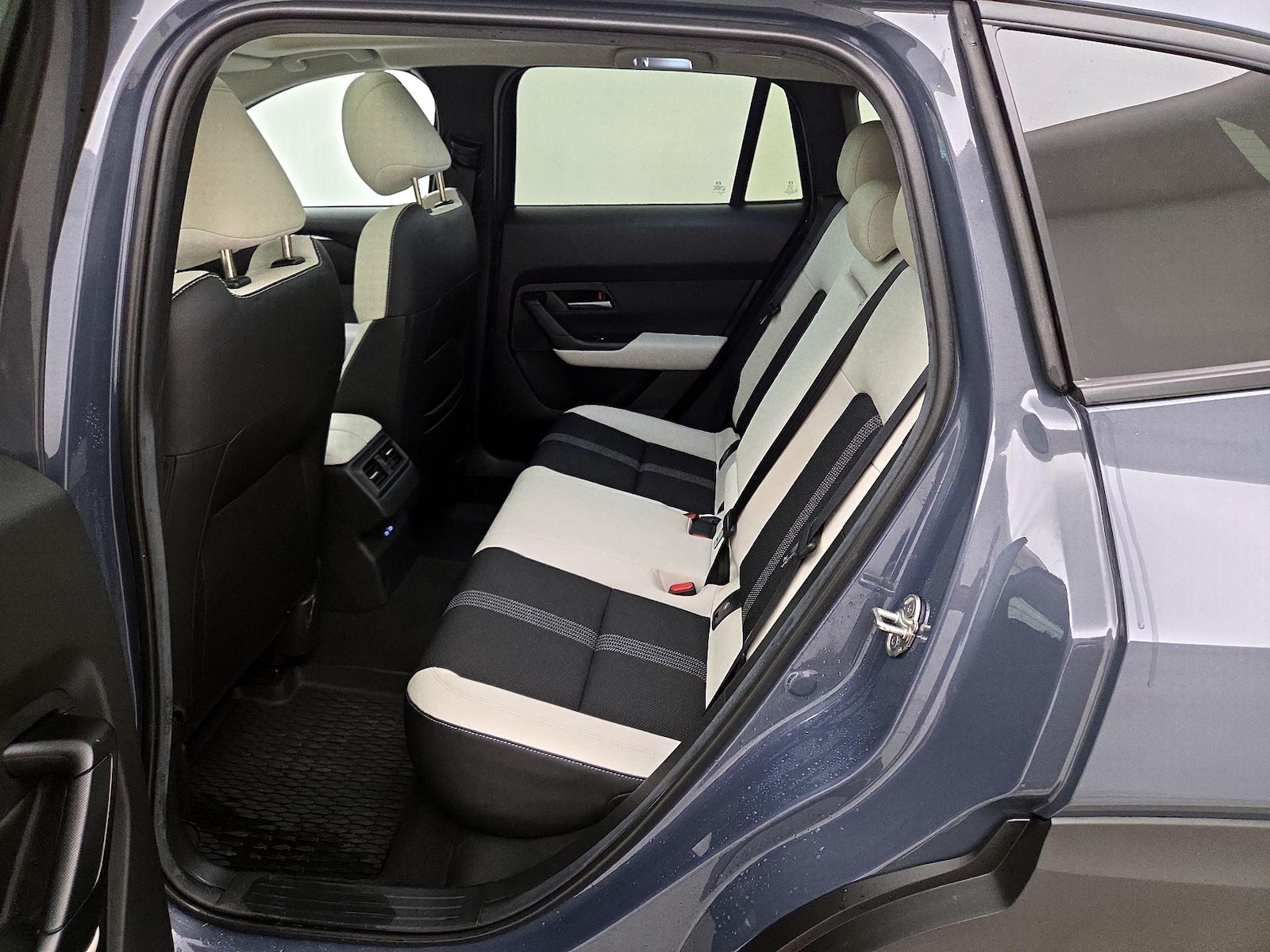 2026 Mazda CX-50 Preferred - Photo 21