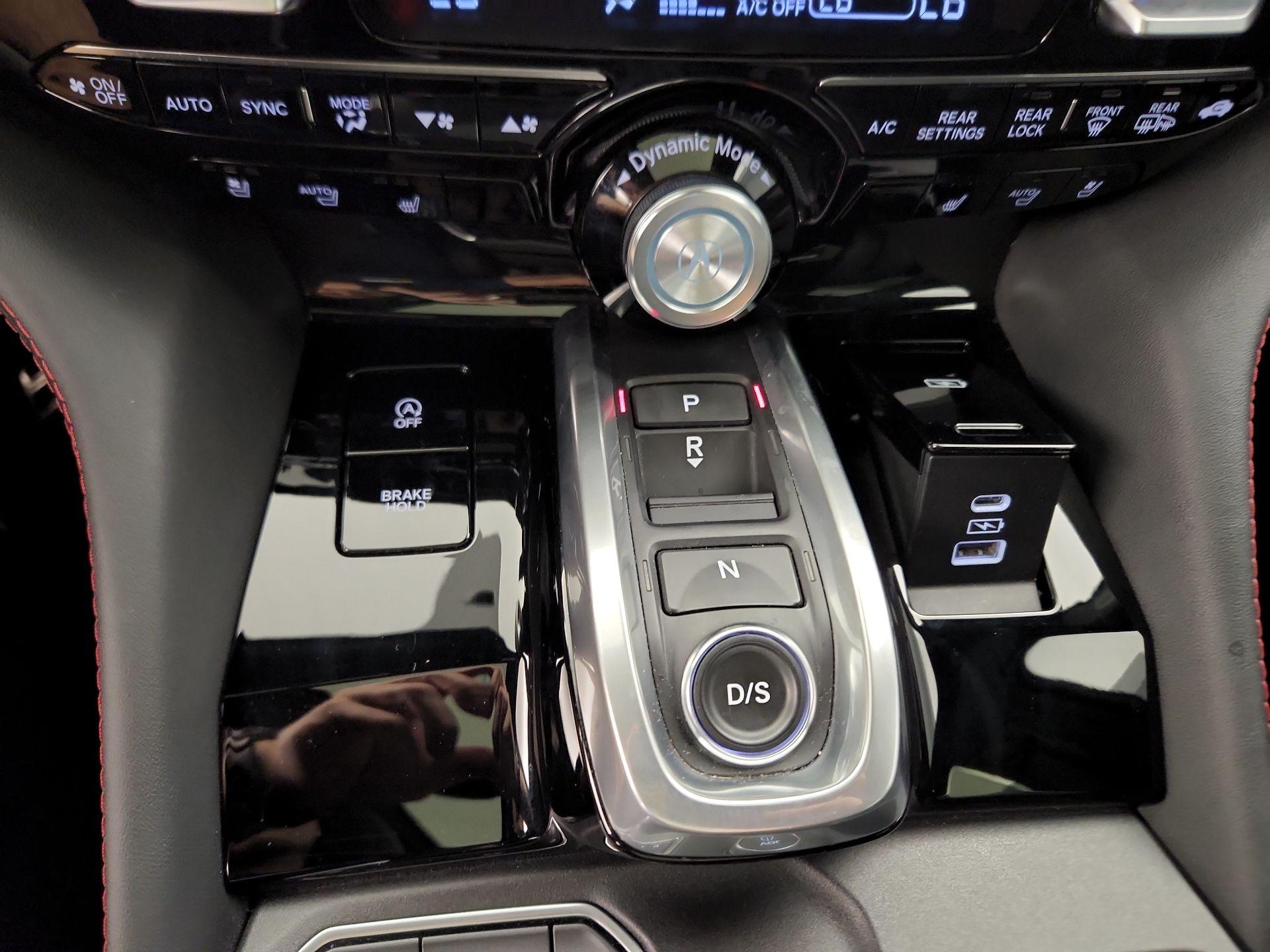 Thumbnail: 2024 Acura MDX - 18