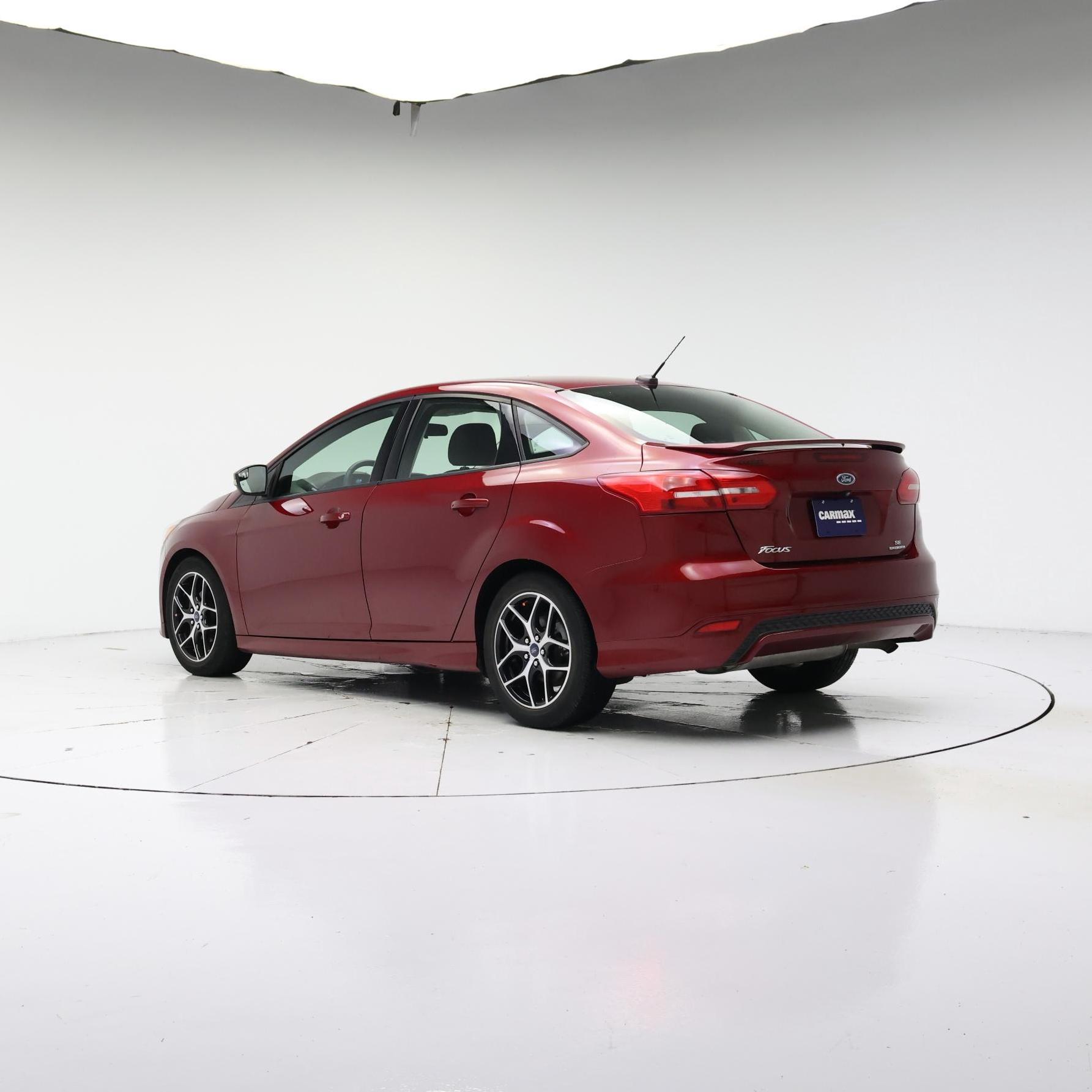 Thumbnail: 2015 Ford Focus - 2