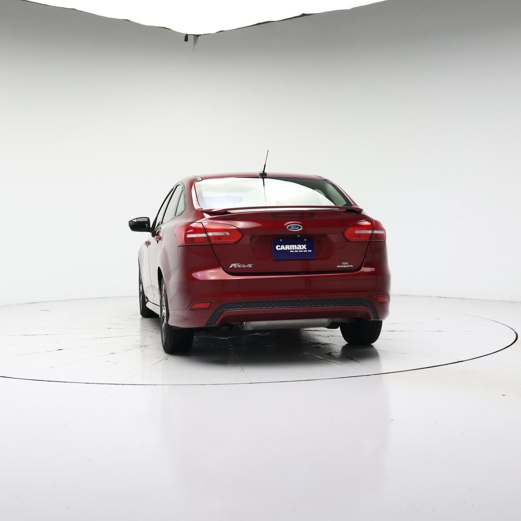 Thumbnail: 2015 Ford Focus - 6