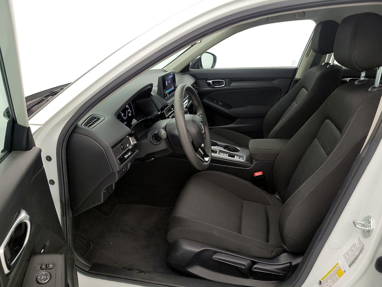 2025 Honda Civic LX - Photo 12