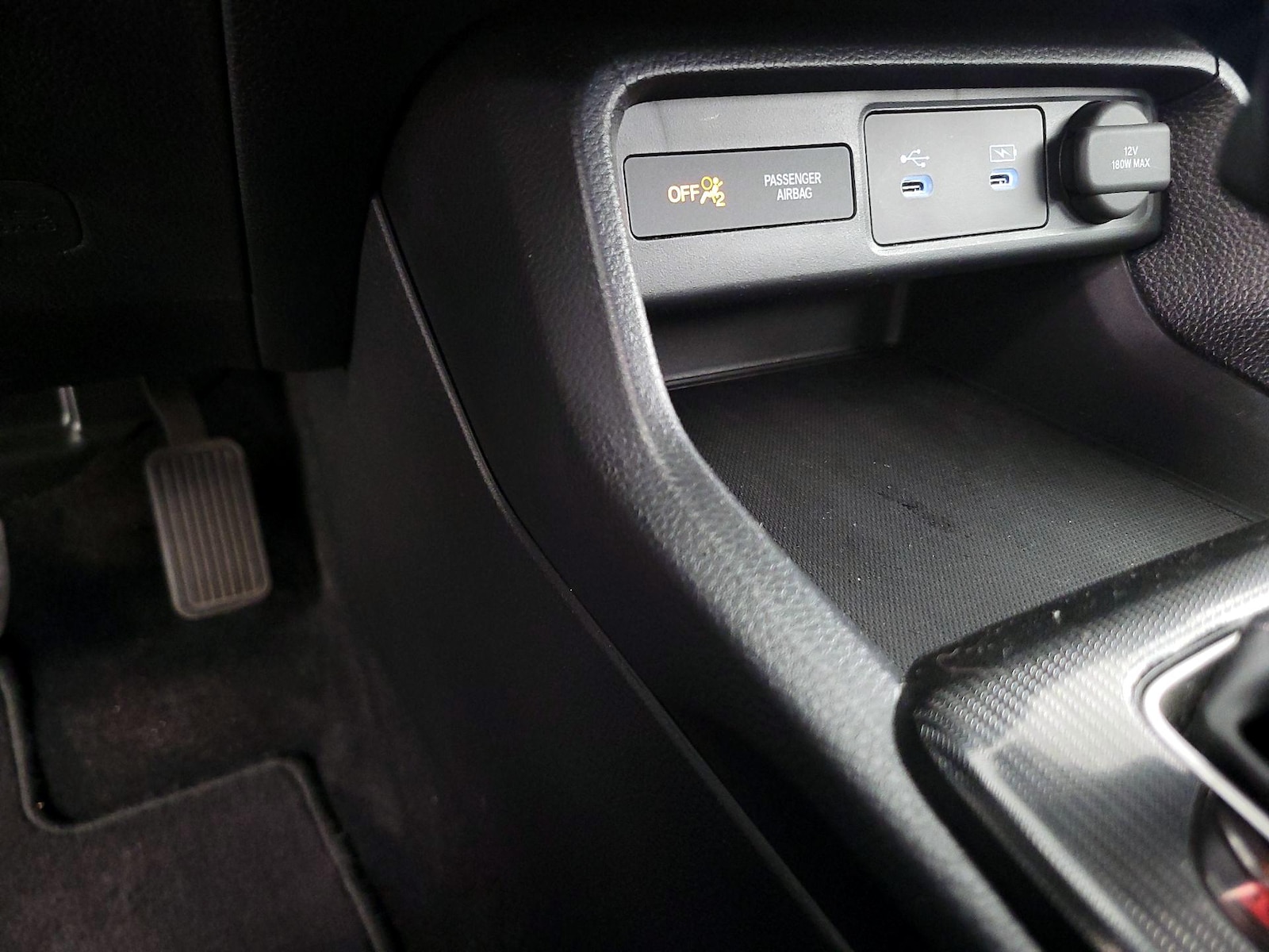 2025 Honda Civic LX - Photo 19