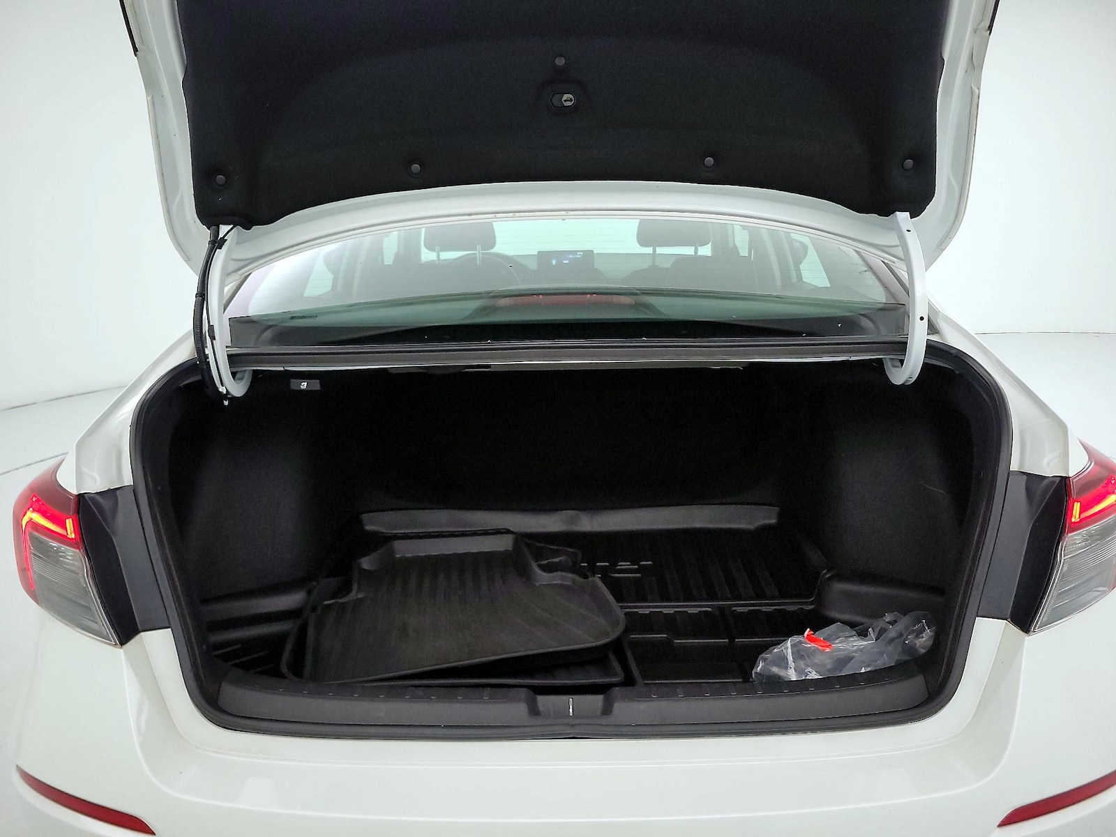 2025 Honda Civic LX - Photo 21
