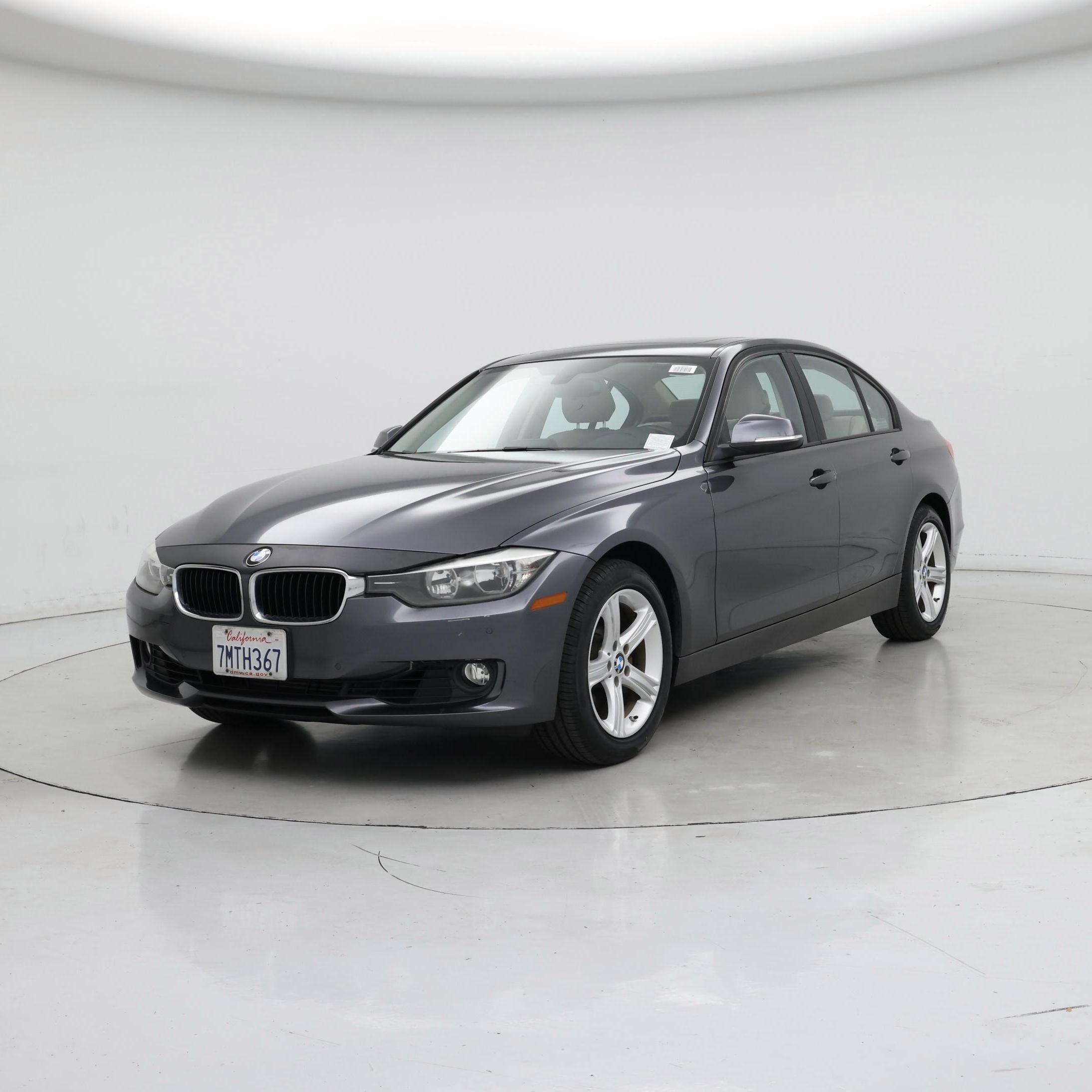 Thumbnail: 2015 BMW 3 Series - 4