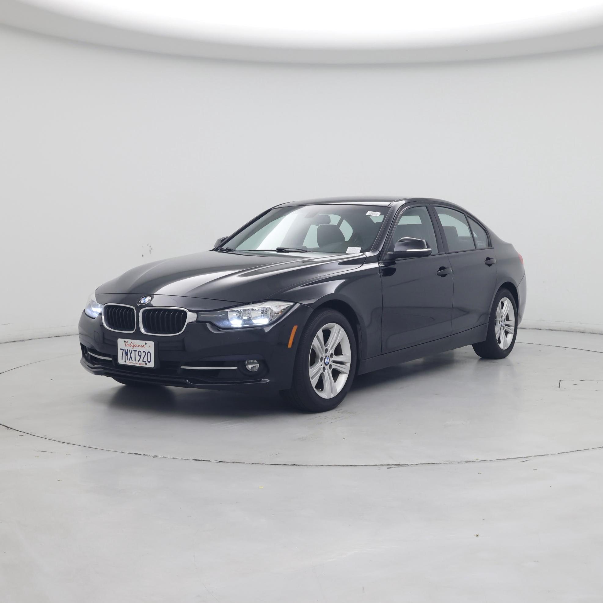 Thumbnail: 2016 BMW 3 Series - 4