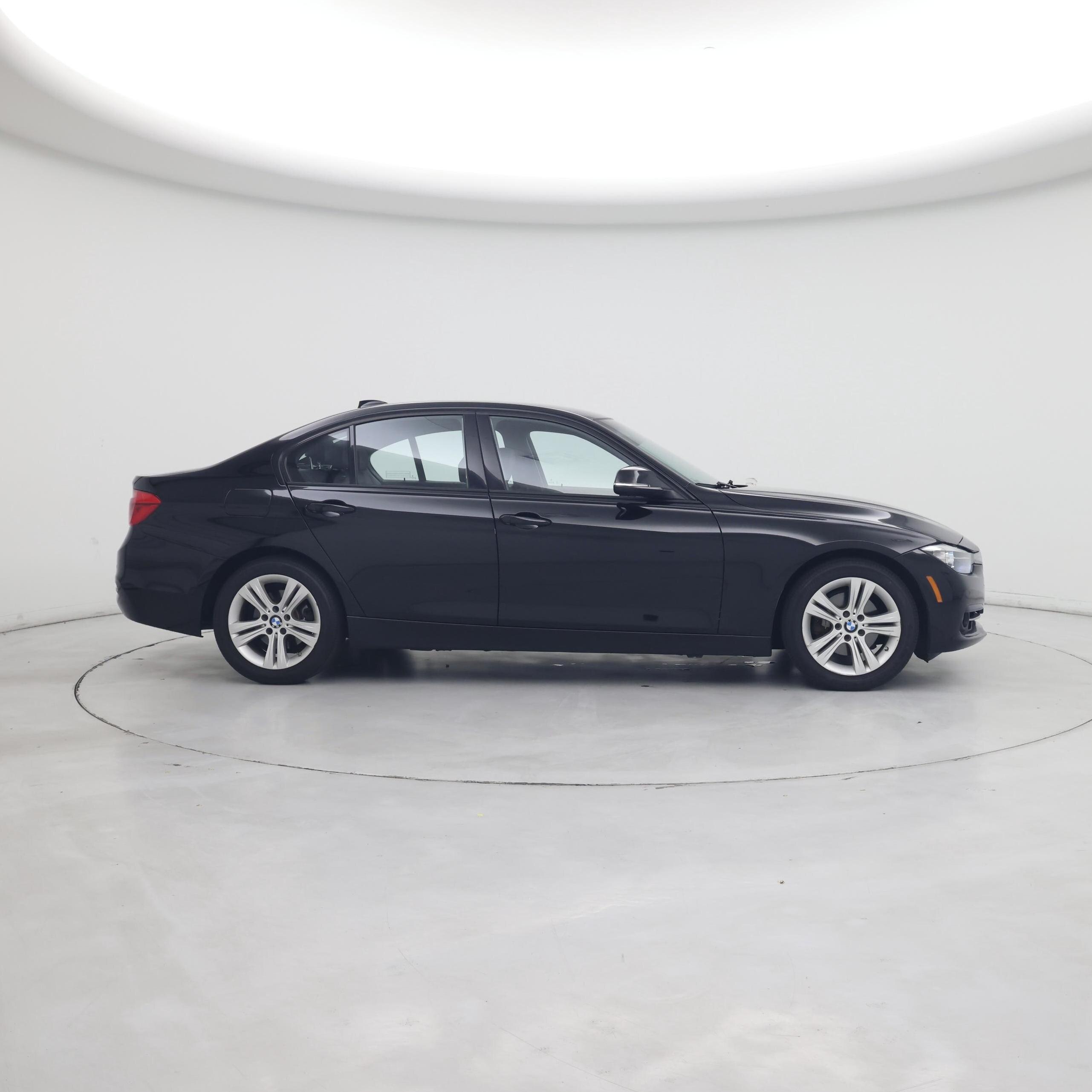 Thumbnail: 2016 BMW 3 Series - 7