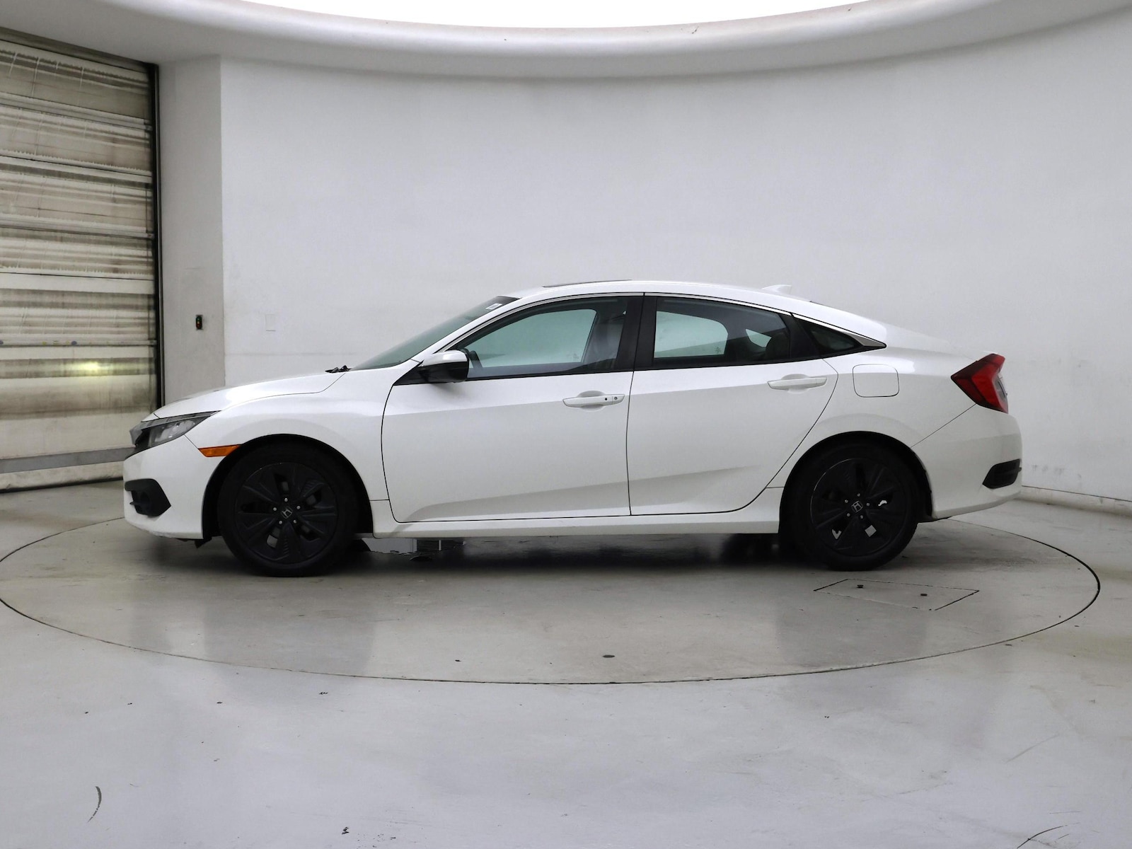 2017 Honda Civic EX-T - Photo 4