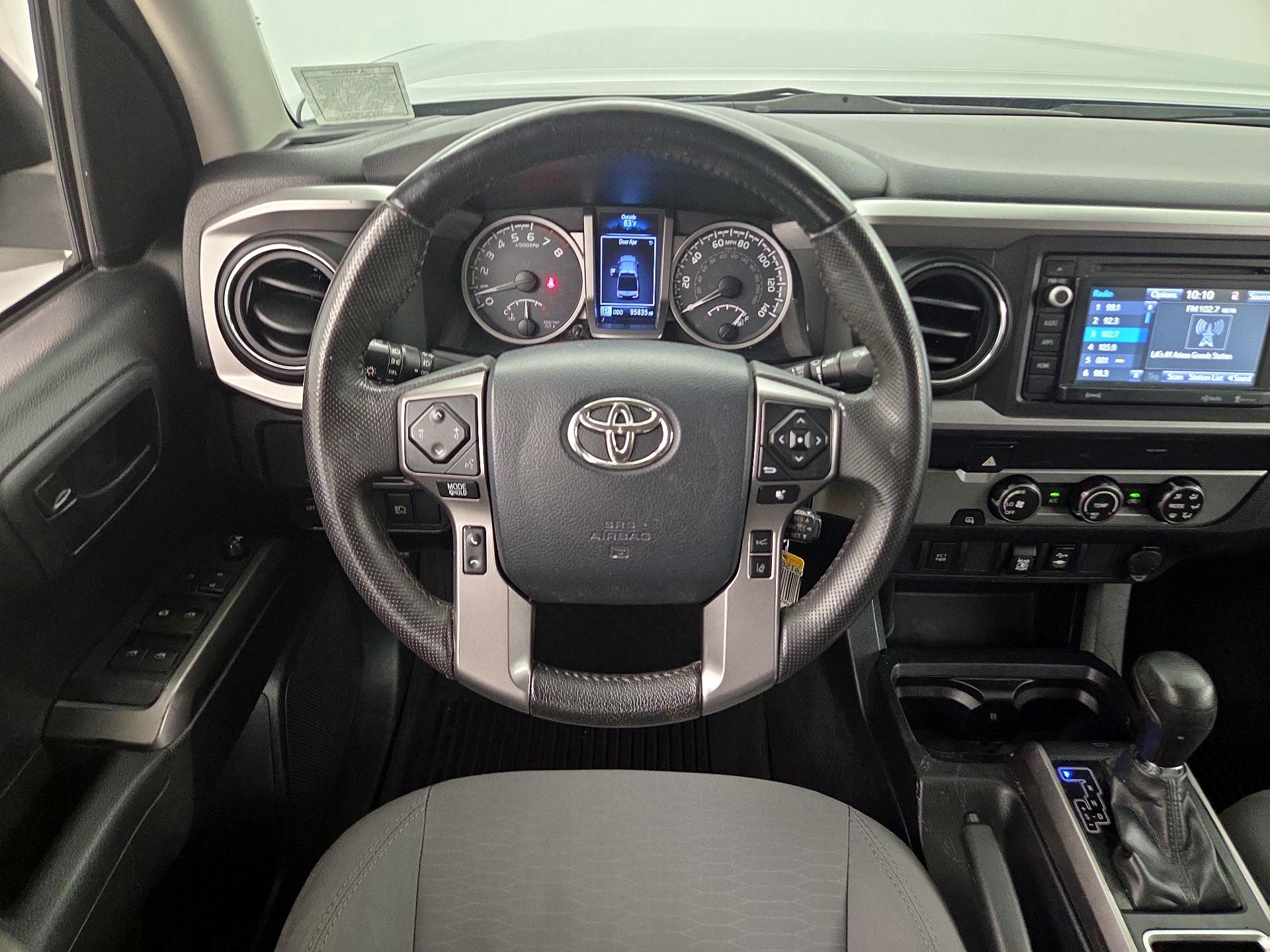 Thumbnail: 2019 Toyota Tacoma - 10