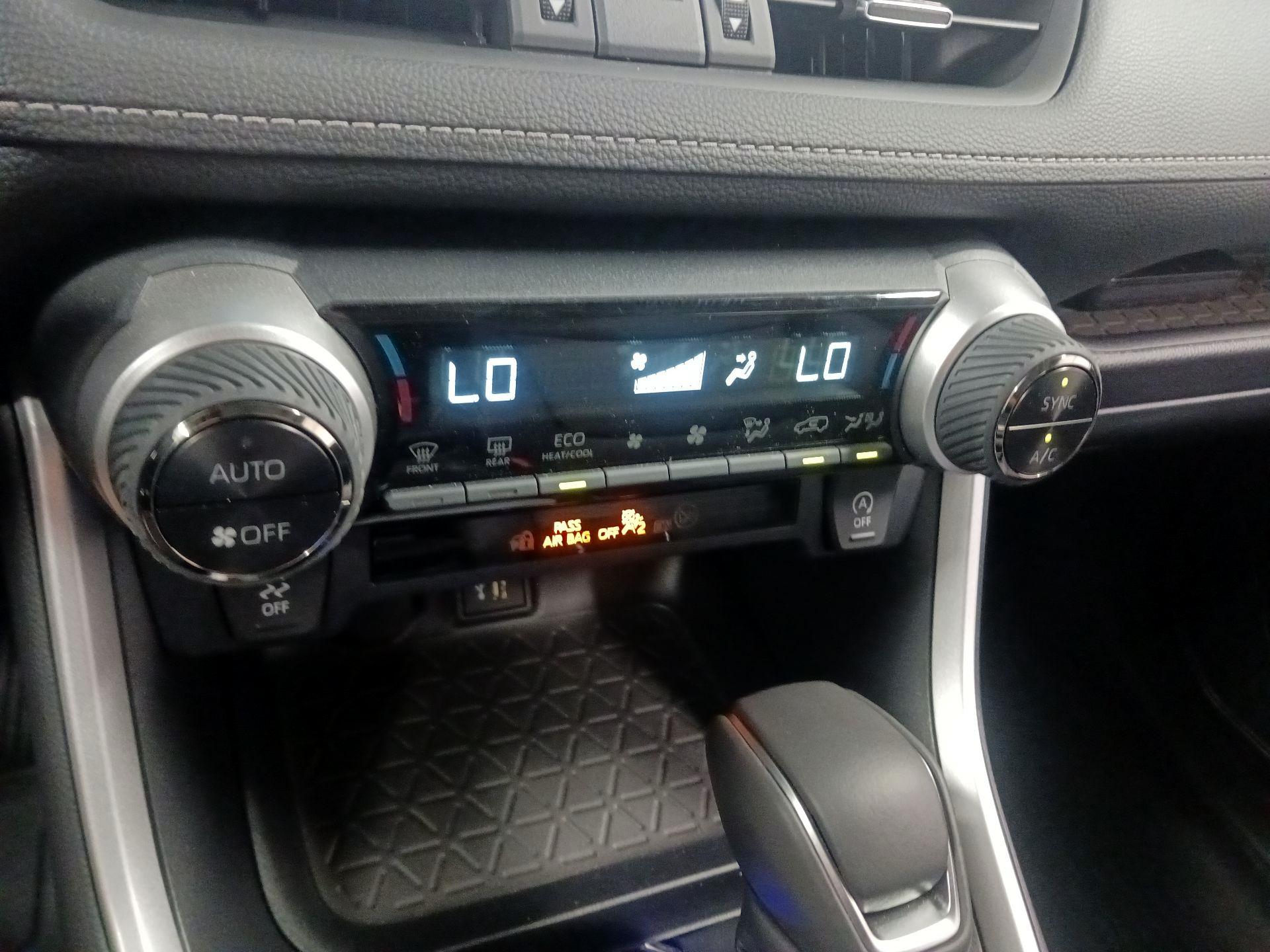 Thumbnail: 2025 Toyota RAV4 - 16