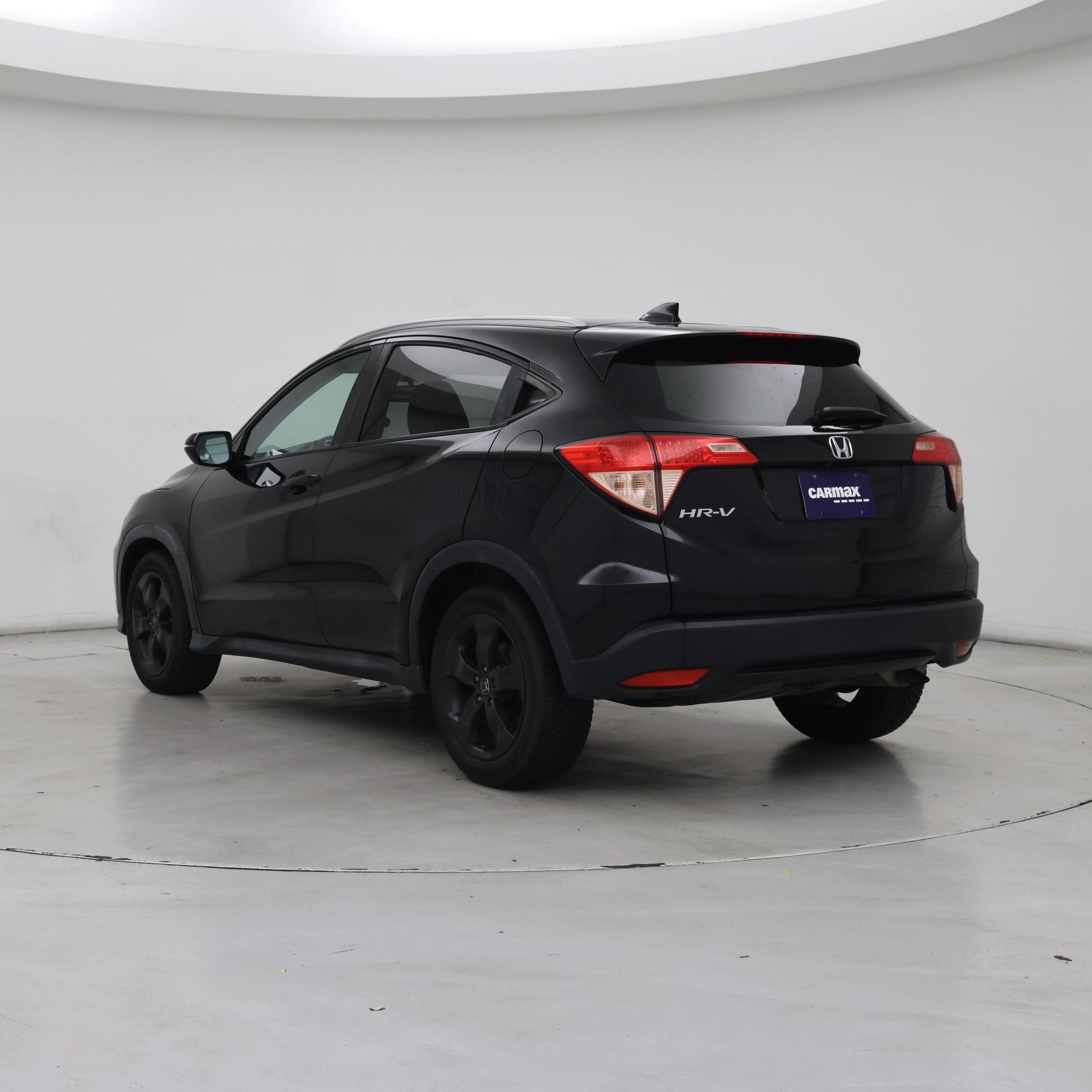 Thumbnail: 2017 Honda HR-V - 2