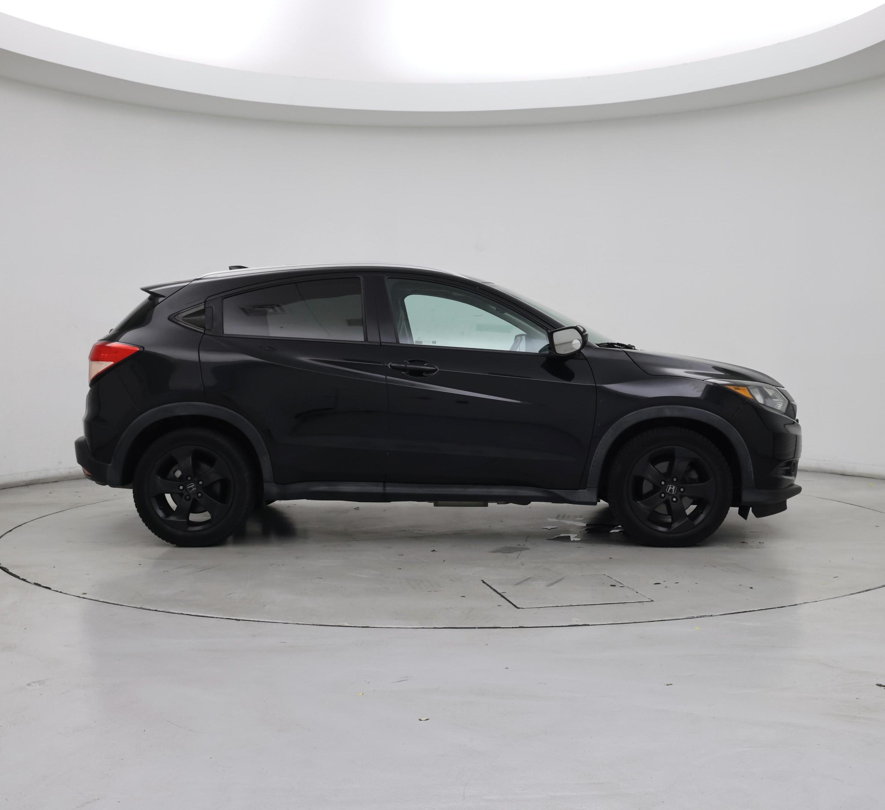 Thumbnail: 2017 Honda HR-V - 7