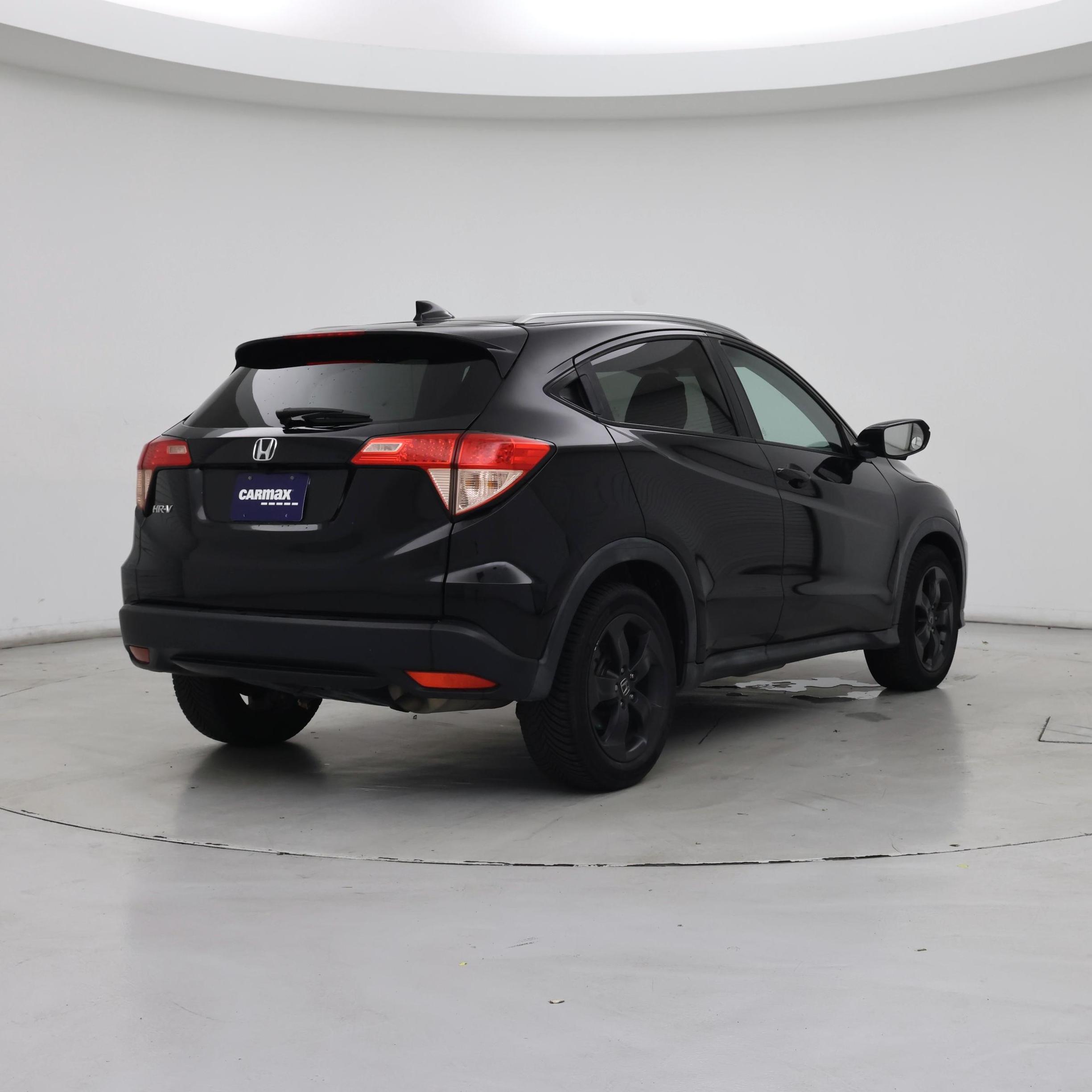Thumbnail: 2017 Honda HR-V - 8