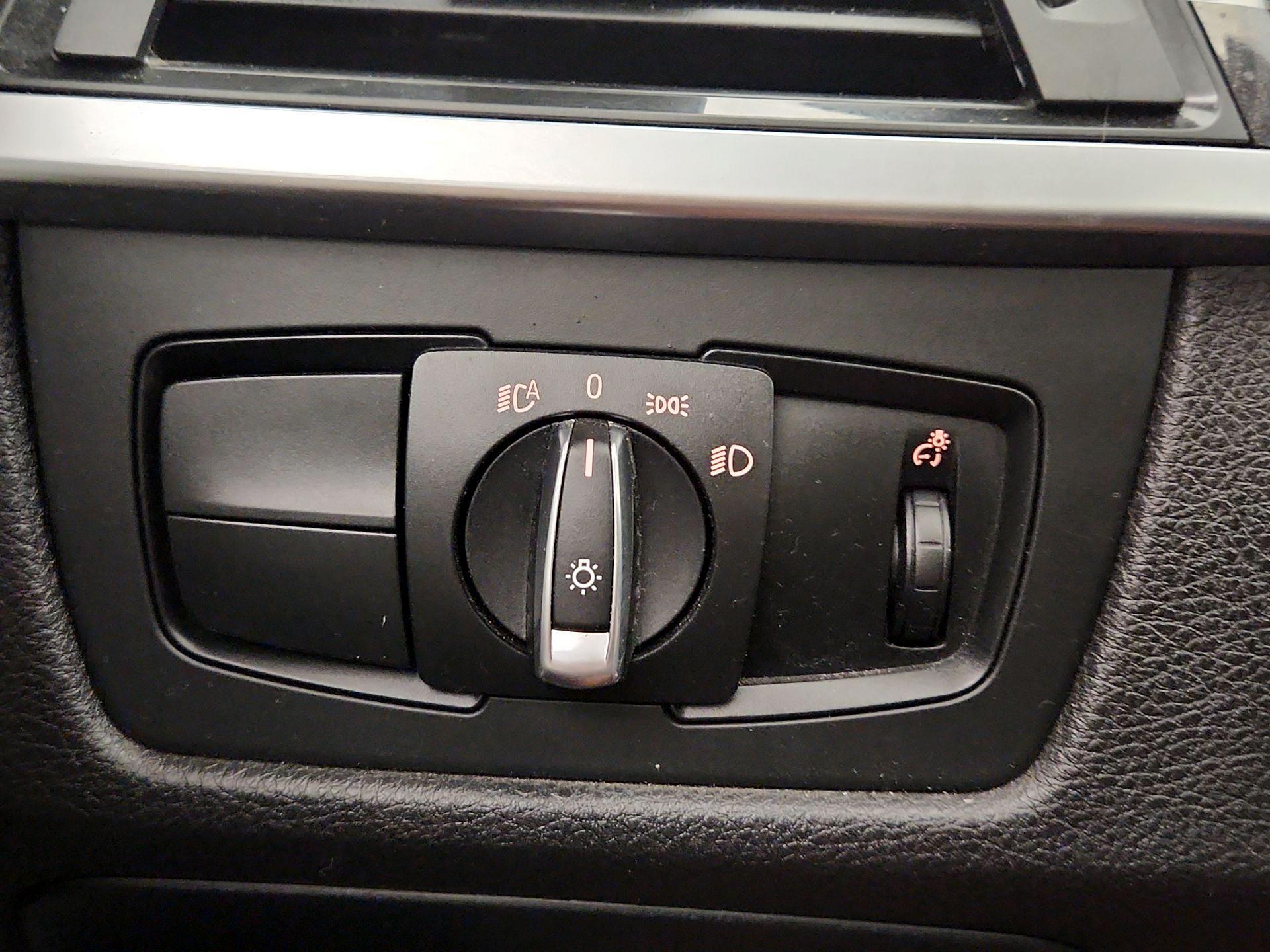 Thumbnail: 2015 BMW 4 Series - 13