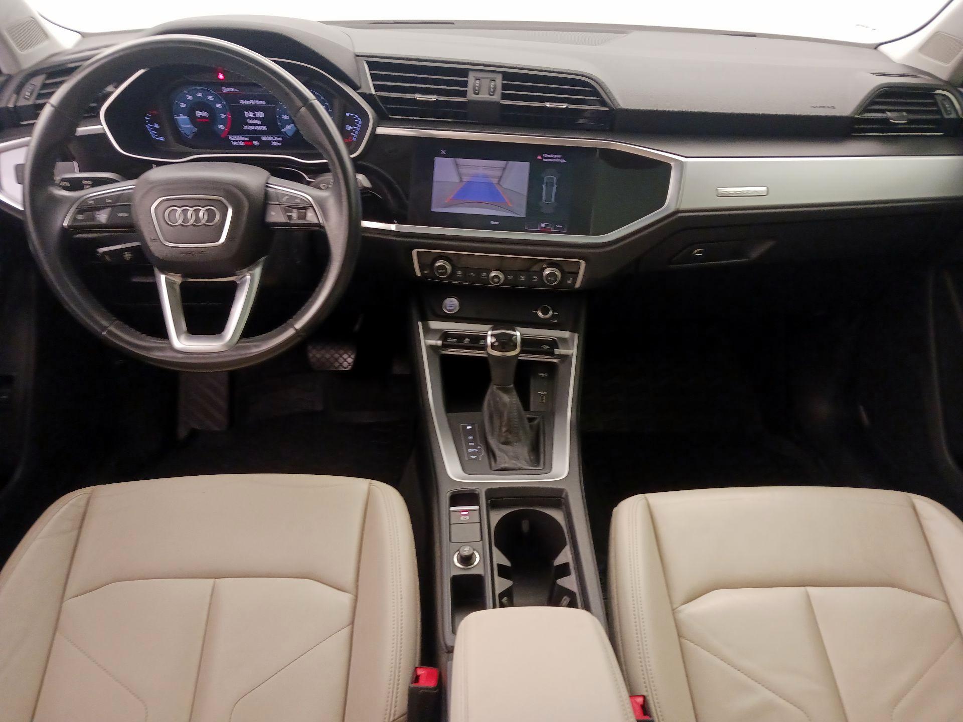 Thumbnail: 2020 Audi Q3 - 9