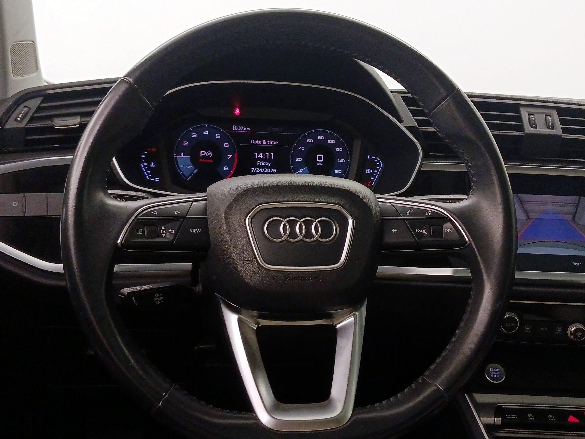 Thumbnail: 2020 Audi Q3 - 10
