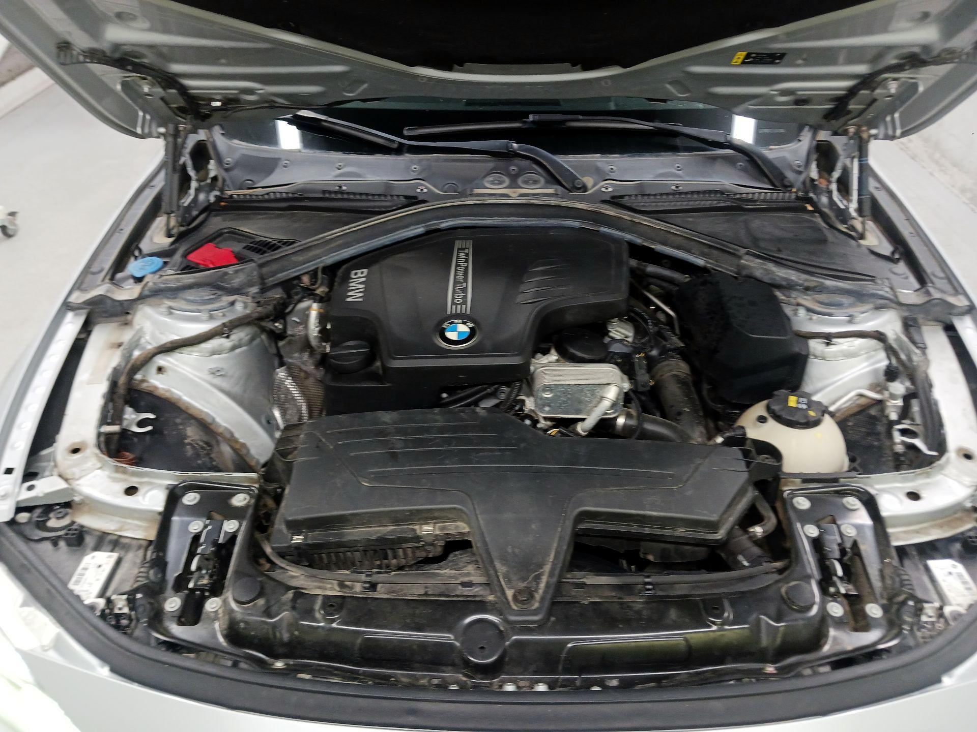 Thumbnail: 2018 BMW 3 Series - 18