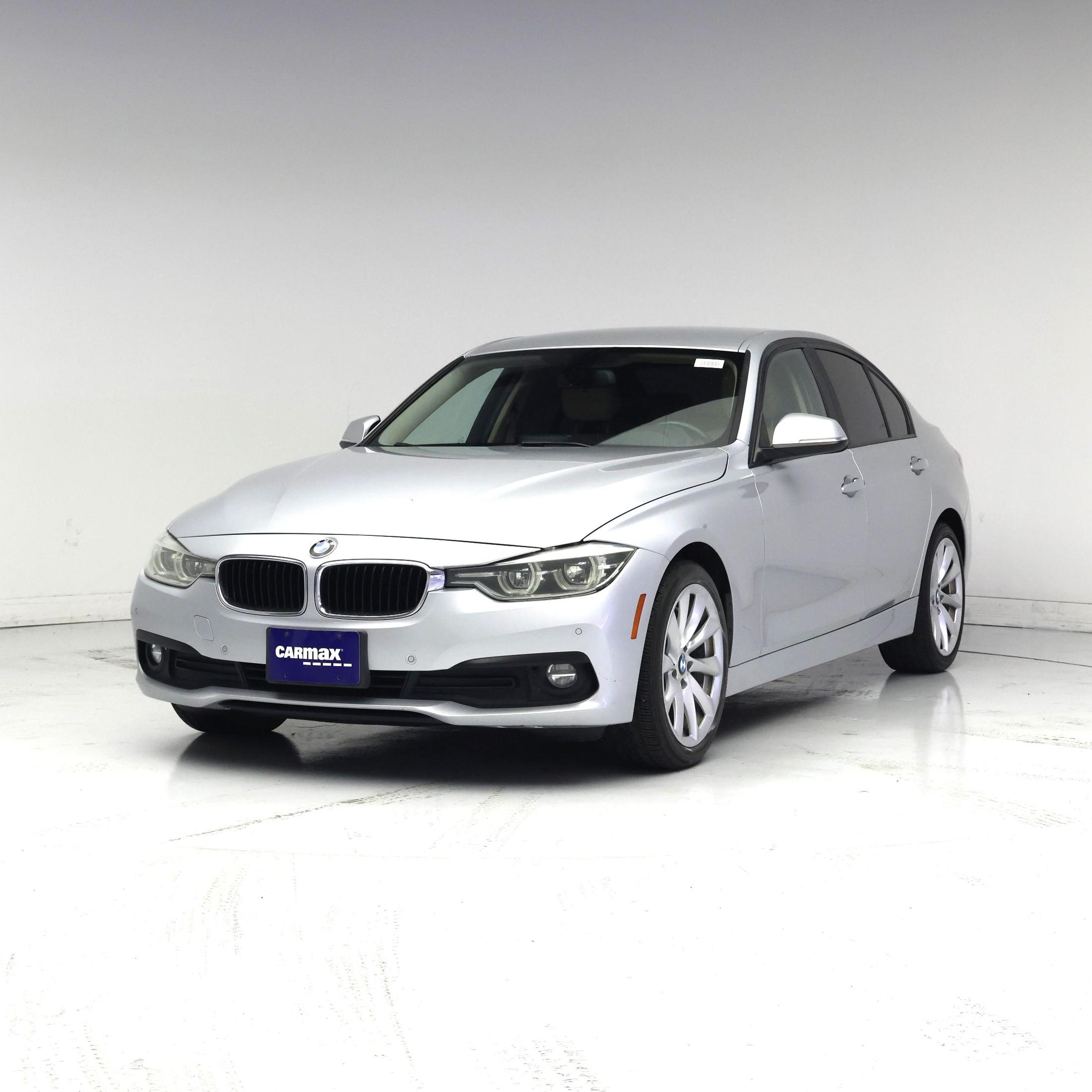 Thumbnail: 2018 BMW 3 Series - 4