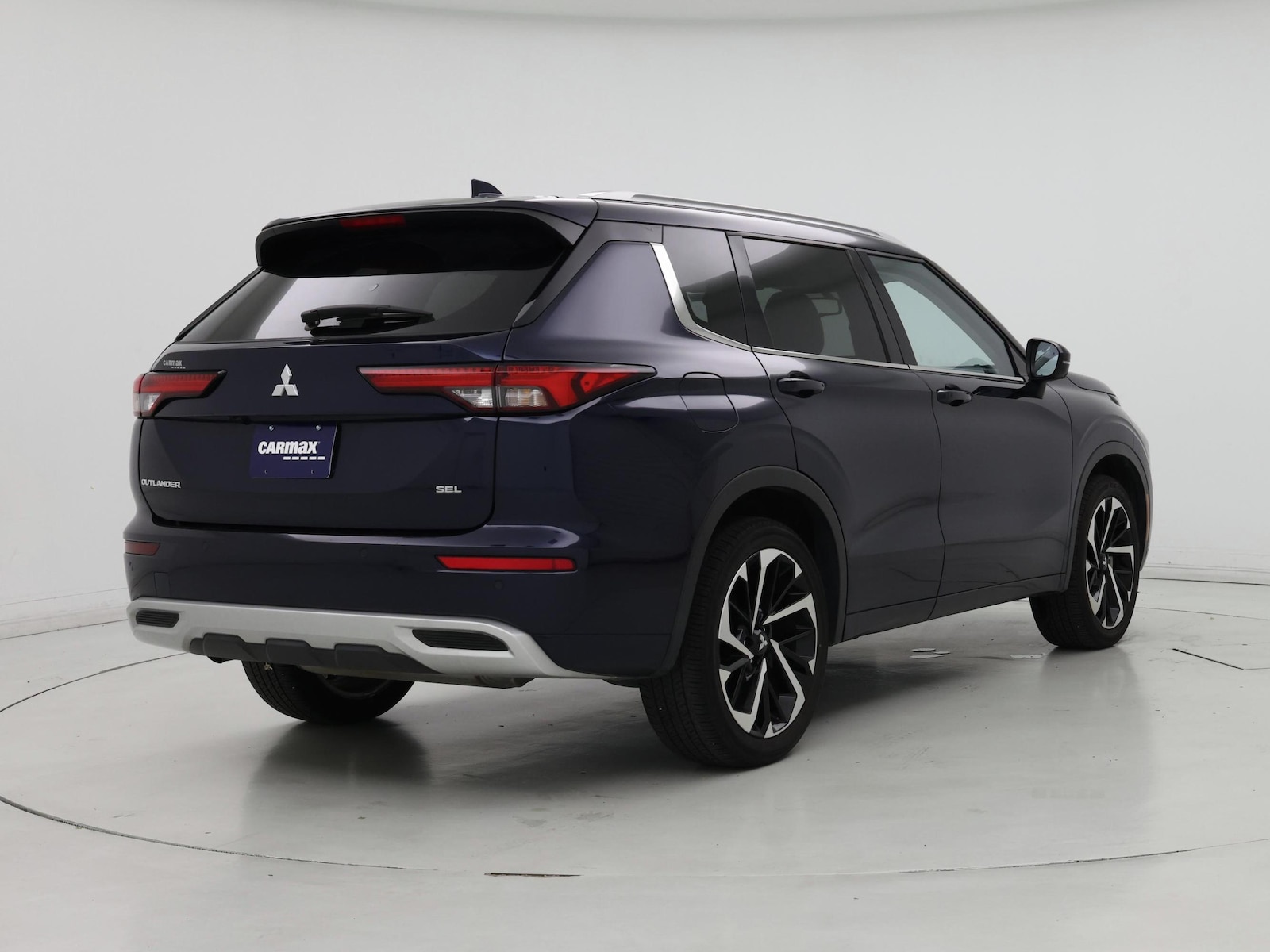 2024 Mitsubishi Outlander SEL - Photo 9