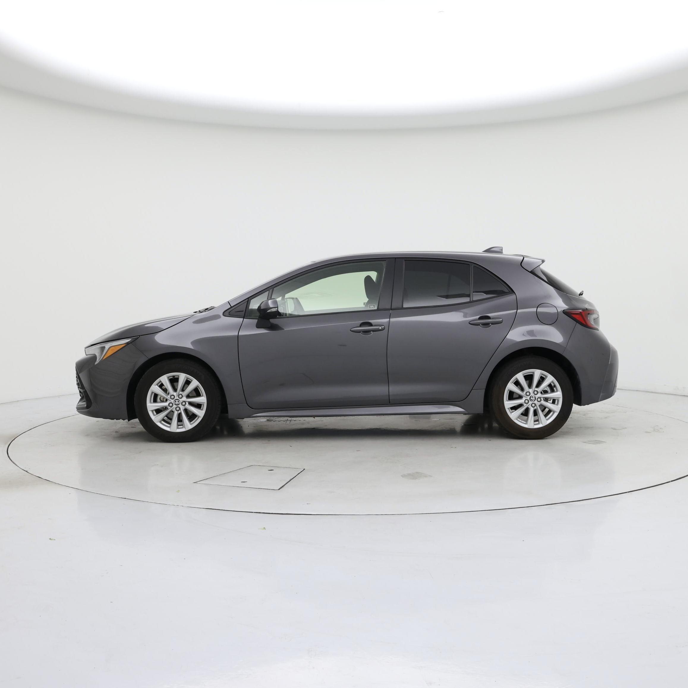 Thumbnail: 2023 Toyota Corolla - 3