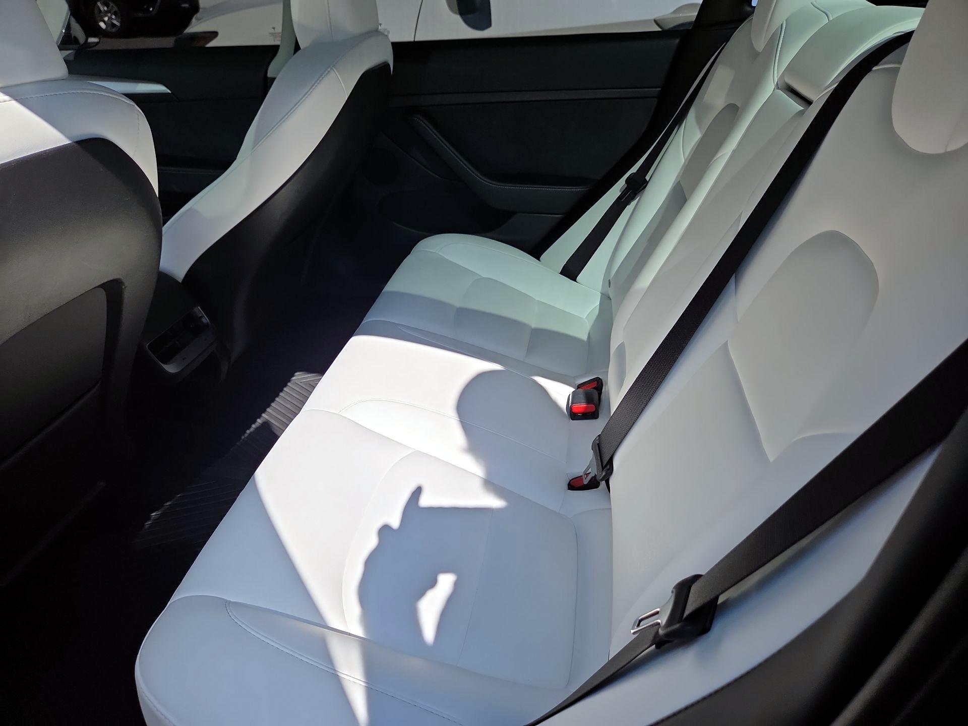 Thumbnail: 2023 Tesla Model 3 - 17