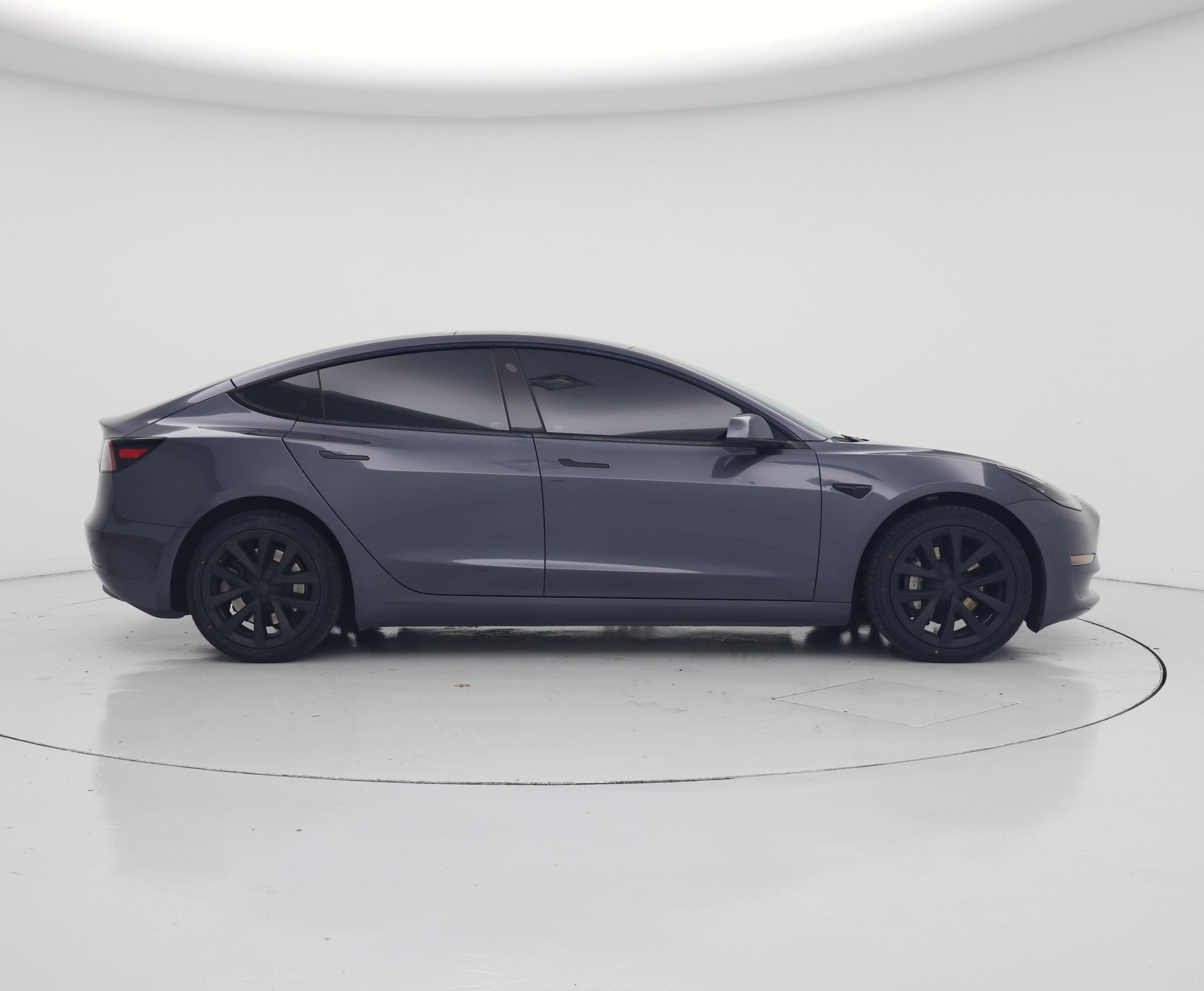 Thumbnail: 2023 Tesla Model 3 - 7