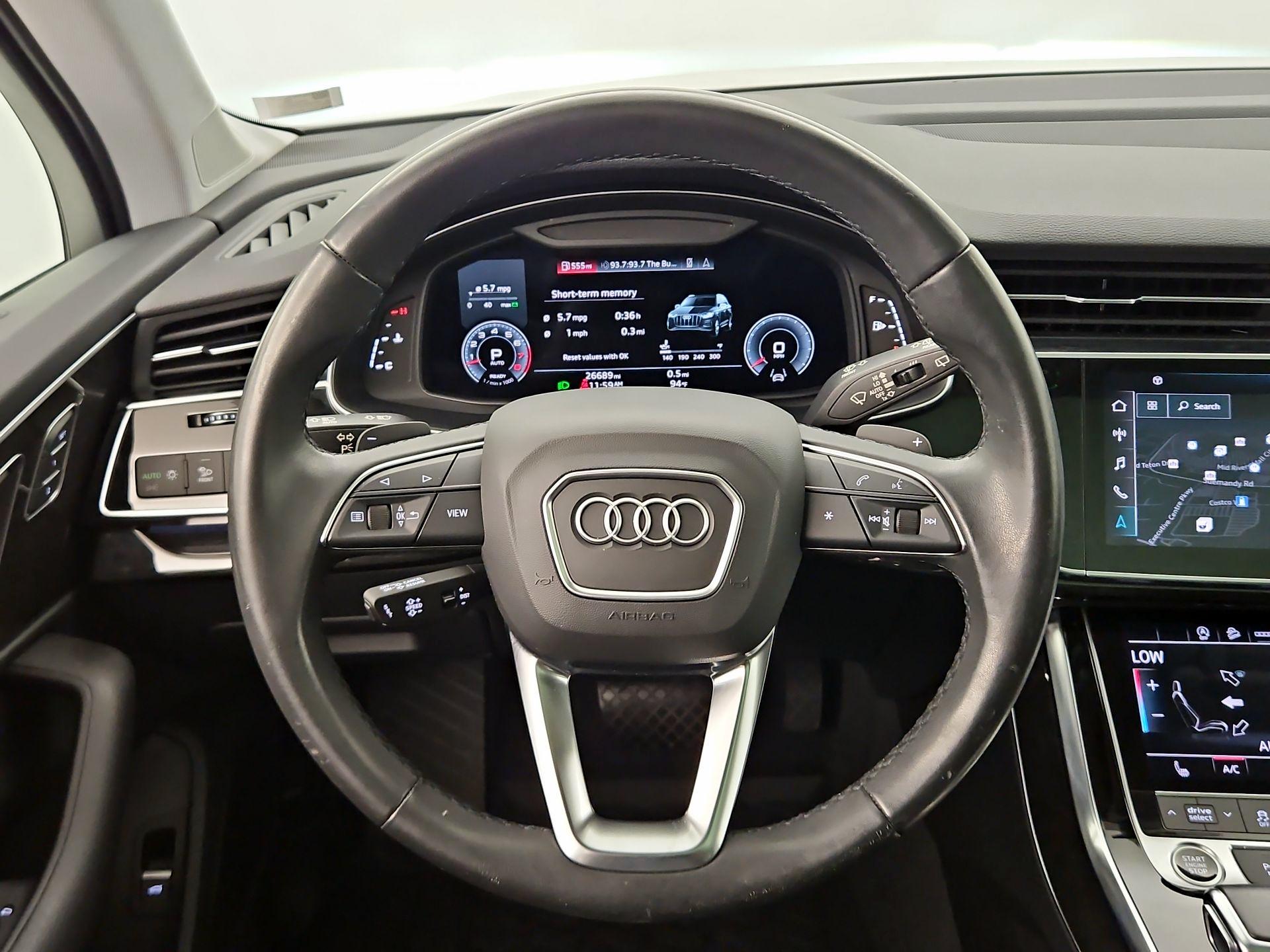 Thumbnail: 2022 Audi Q7 - 10
