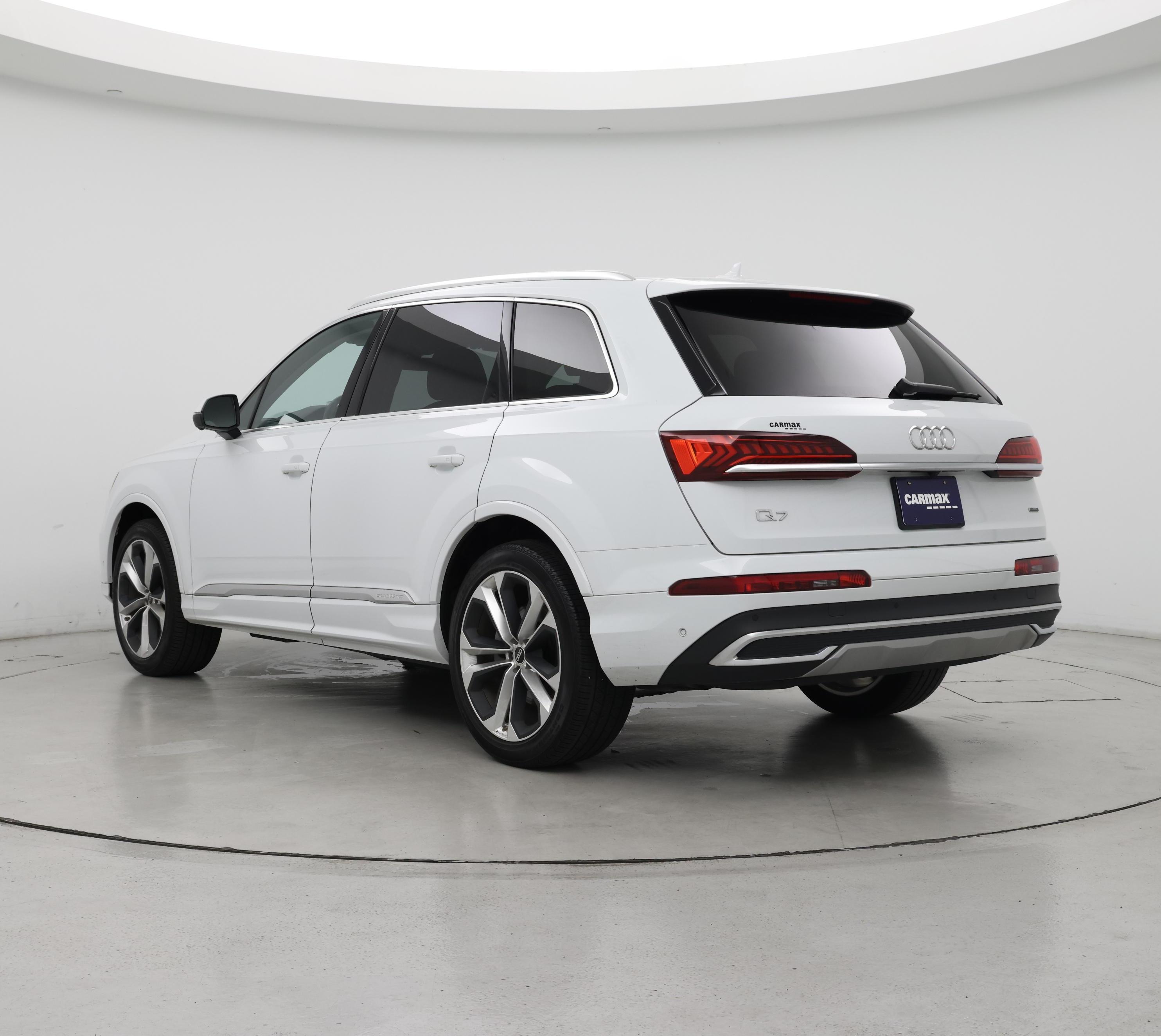 Thumbnail: 2022 Audi Q7 - 2