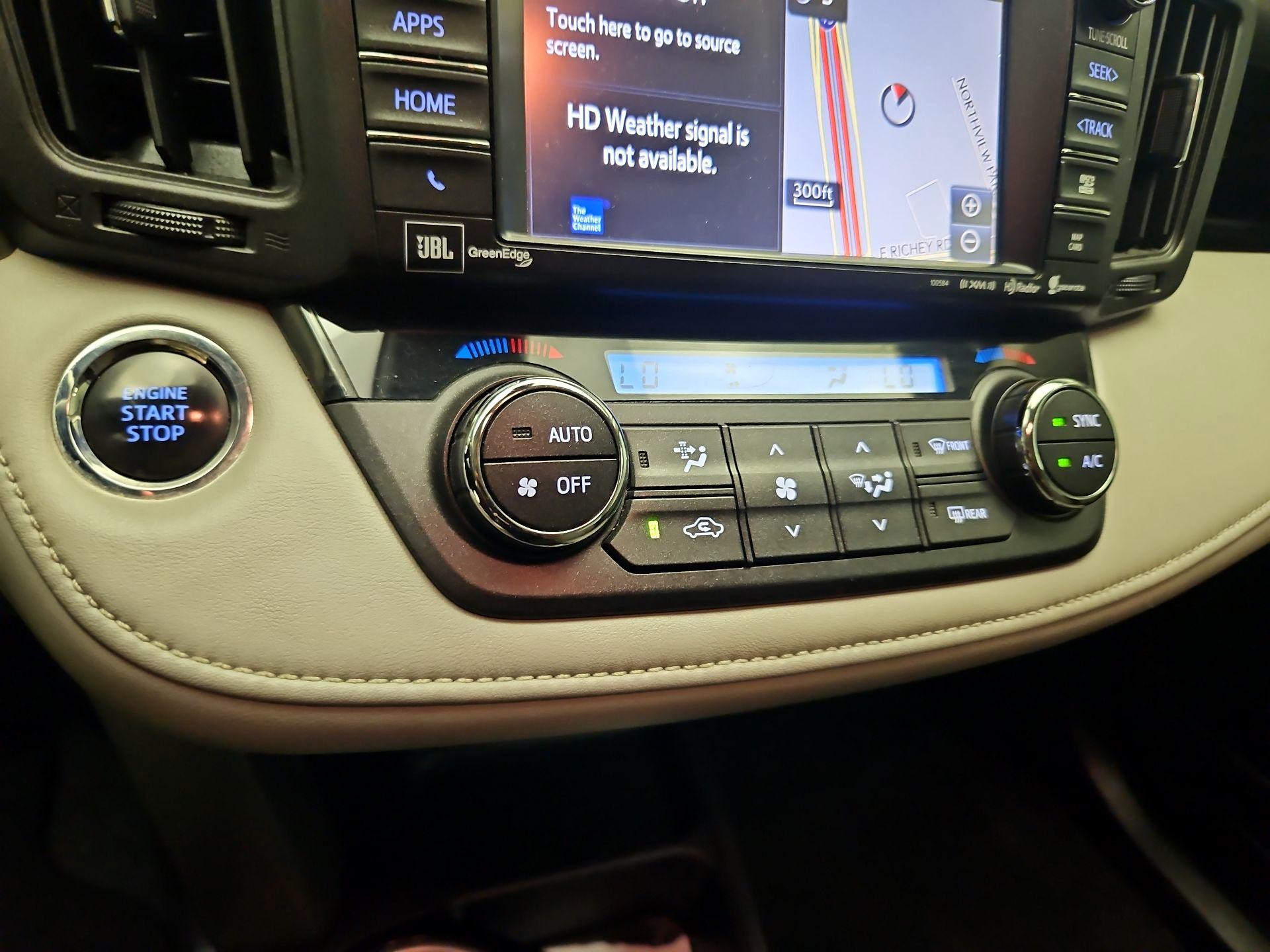 Thumbnail: 2018 Toyota RAV4 - 16