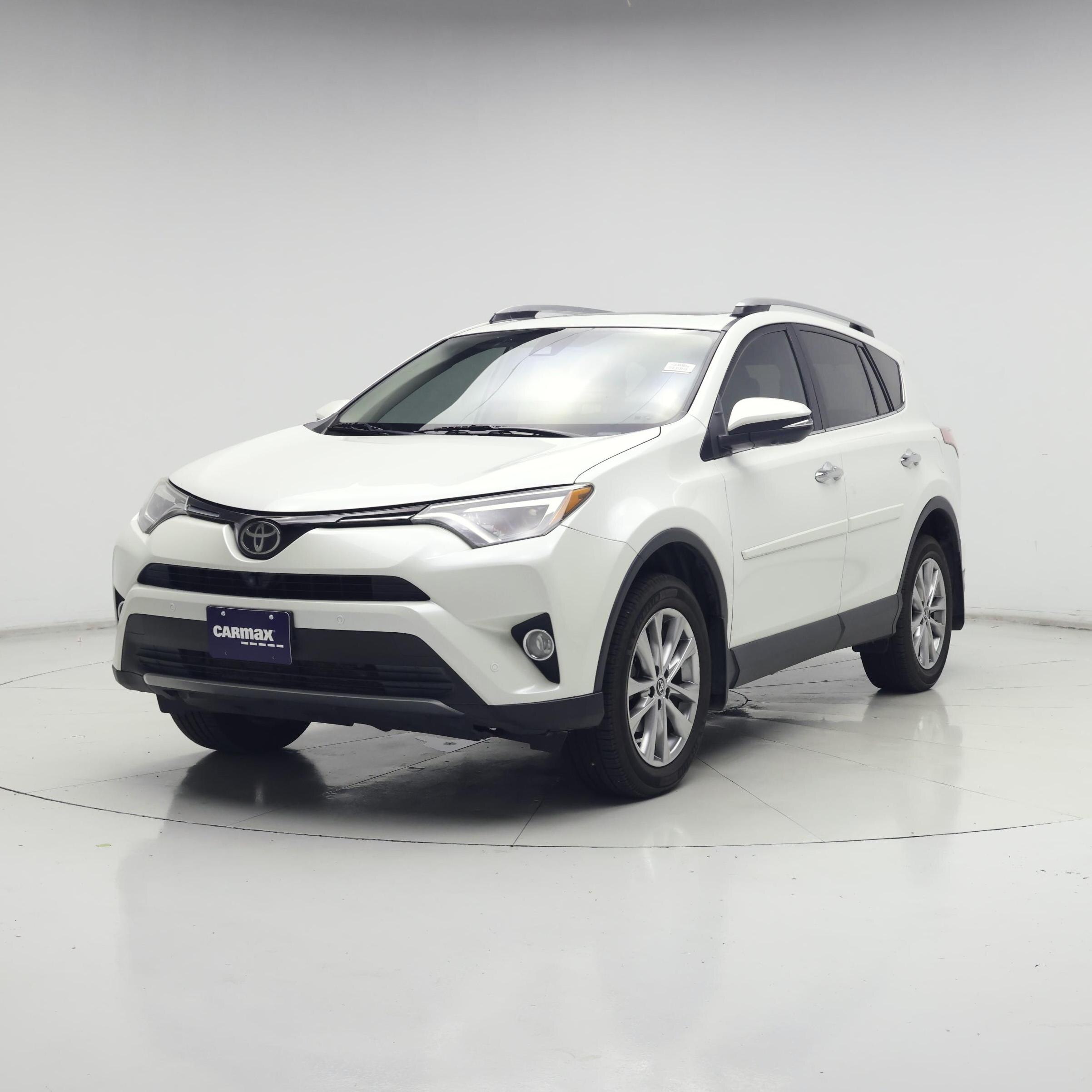 Thumbnail: 2018 Toyota RAV4 - 4