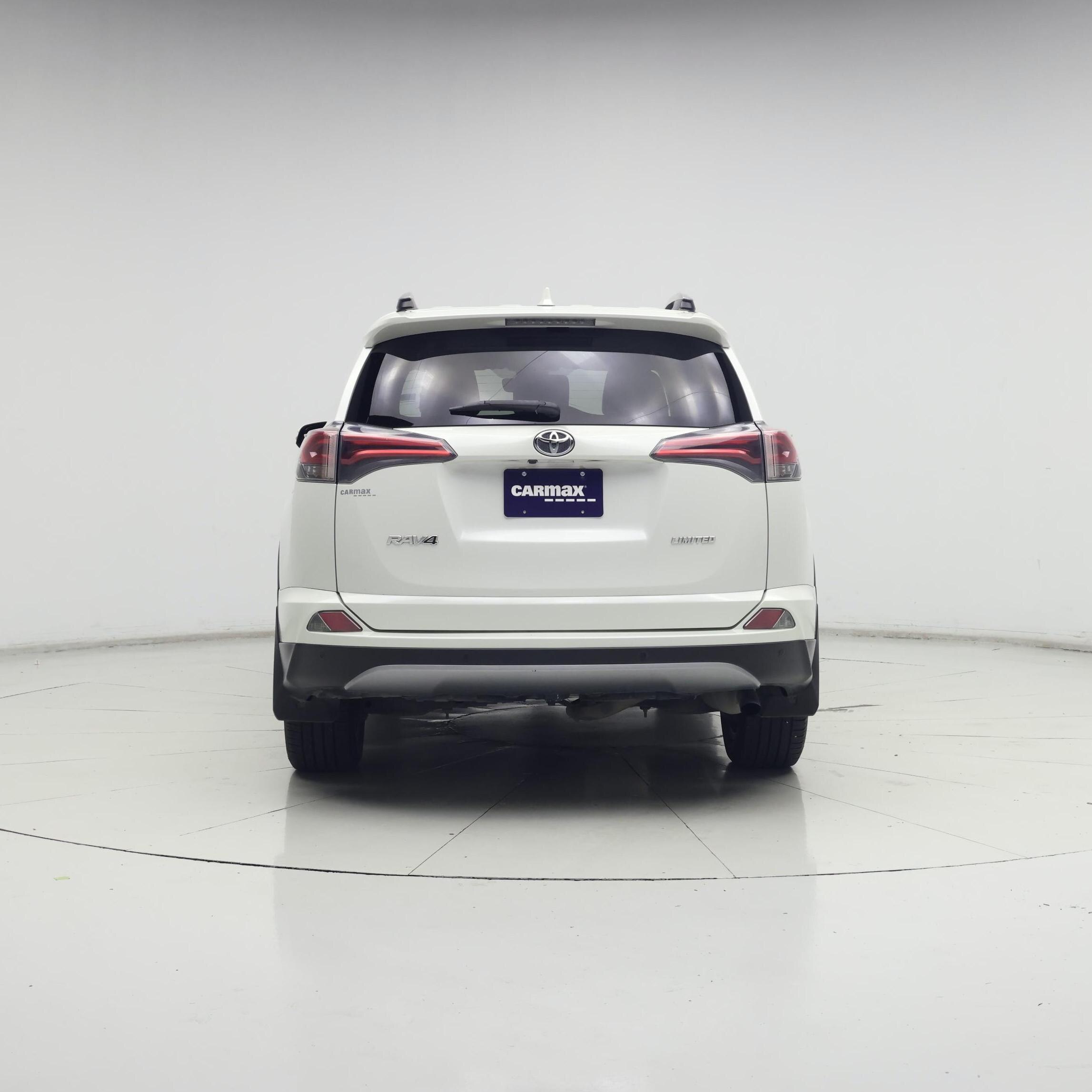 Thumbnail: 2018 Toyota RAV4 - 6