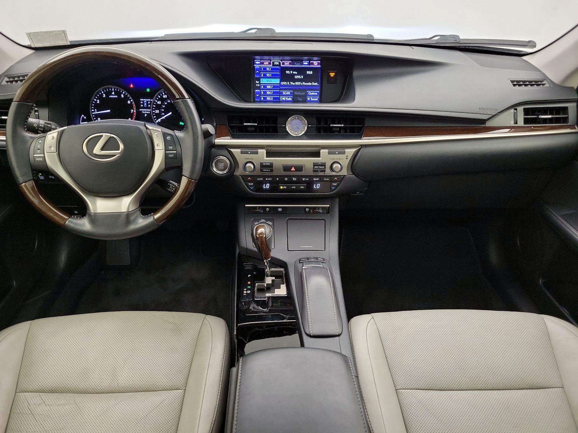 Thumbnail: 2014 Lexus ES - 9