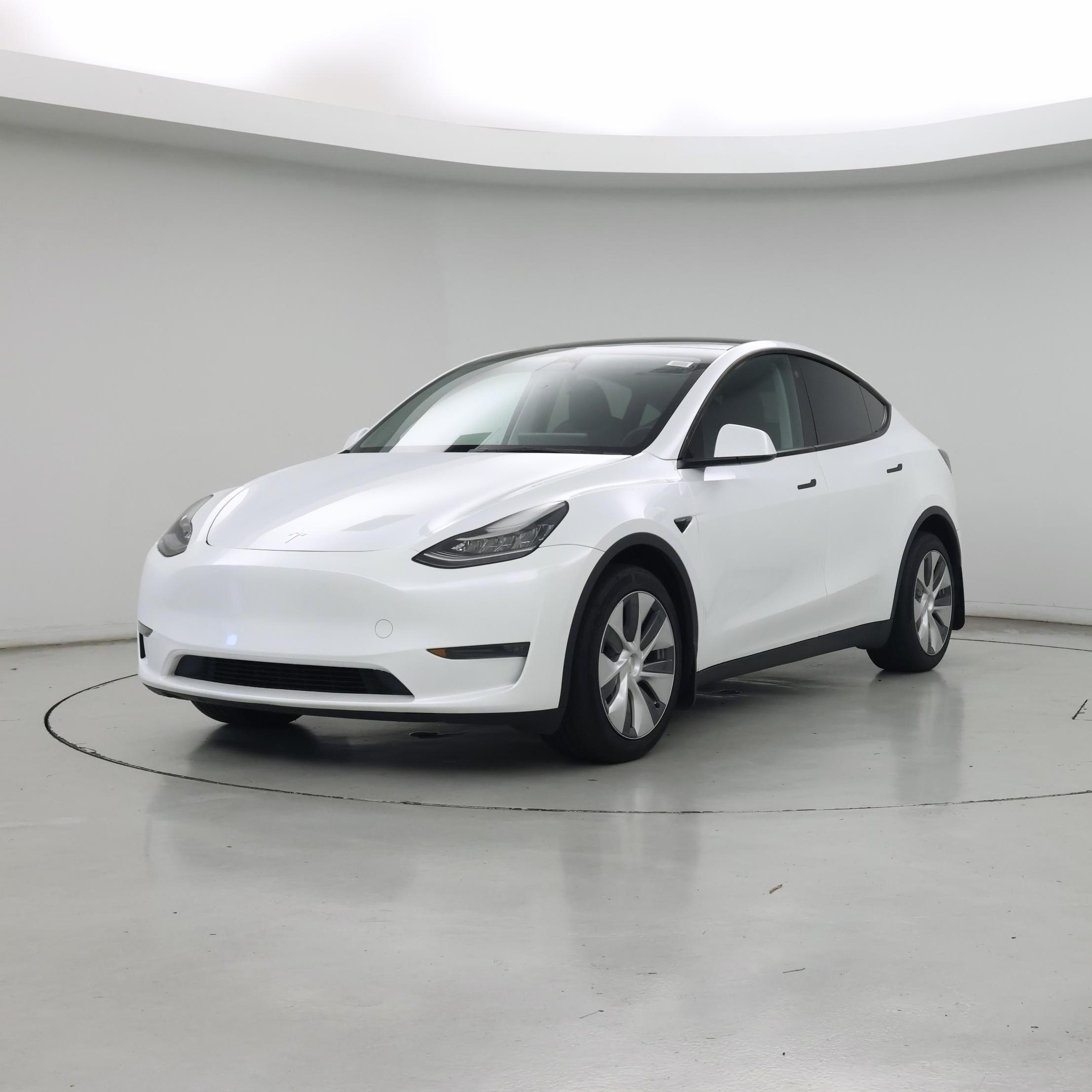 Thumbnail: 2023 Tesla Model Y - 4