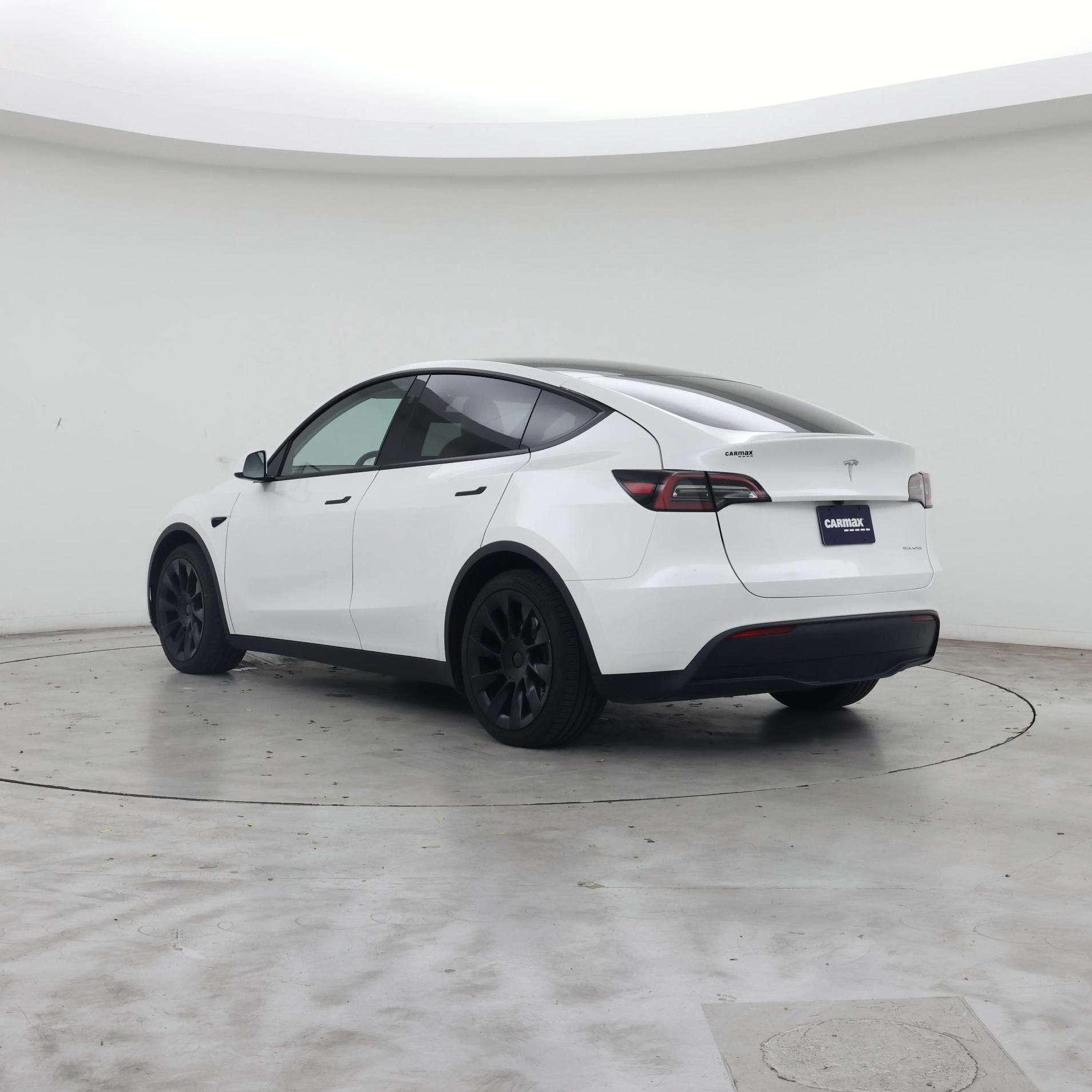 Thumbnail: 2023 Tesla Model Y - 2