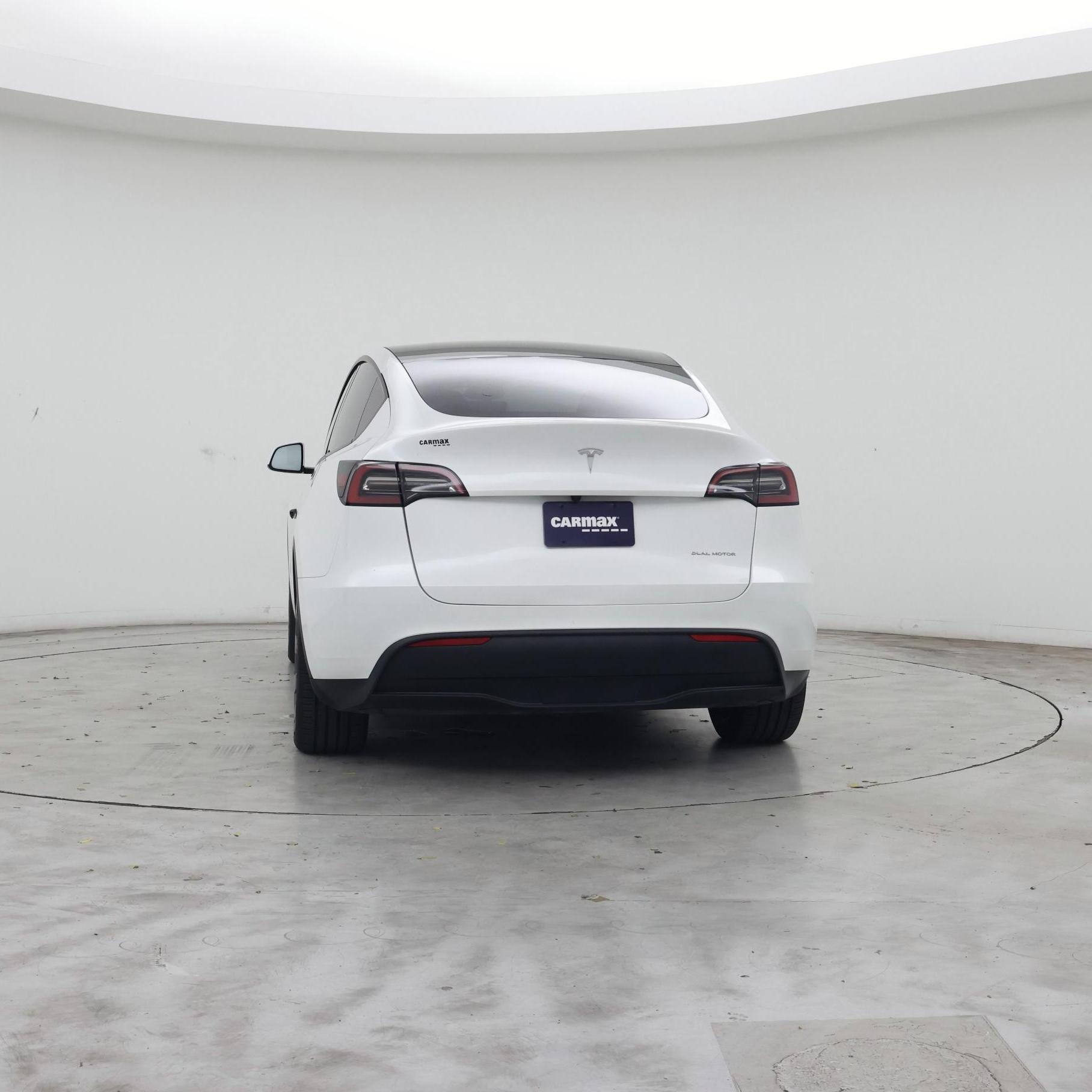 Thumbnail: 2023 Tesla Model Y - 6